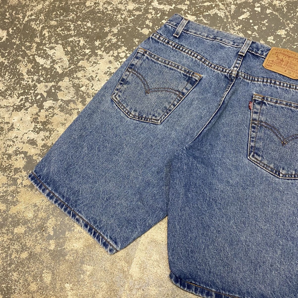 Levi's × Vintage Vintage Levi’s 505 Blue Denim Jean Shorts Jorts 90s Size US 30 / EU 46 - 10 Thumbnail