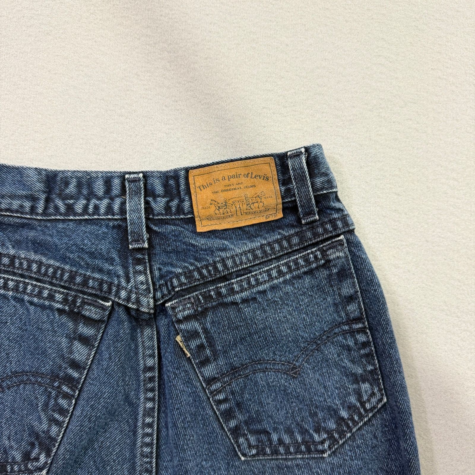 Vintage Vintage Levis 900 Jeans Women's 7 (26x32) Blue Mom High Rise Size 26" / US 2 / IT 38 - 9 Thumbnail