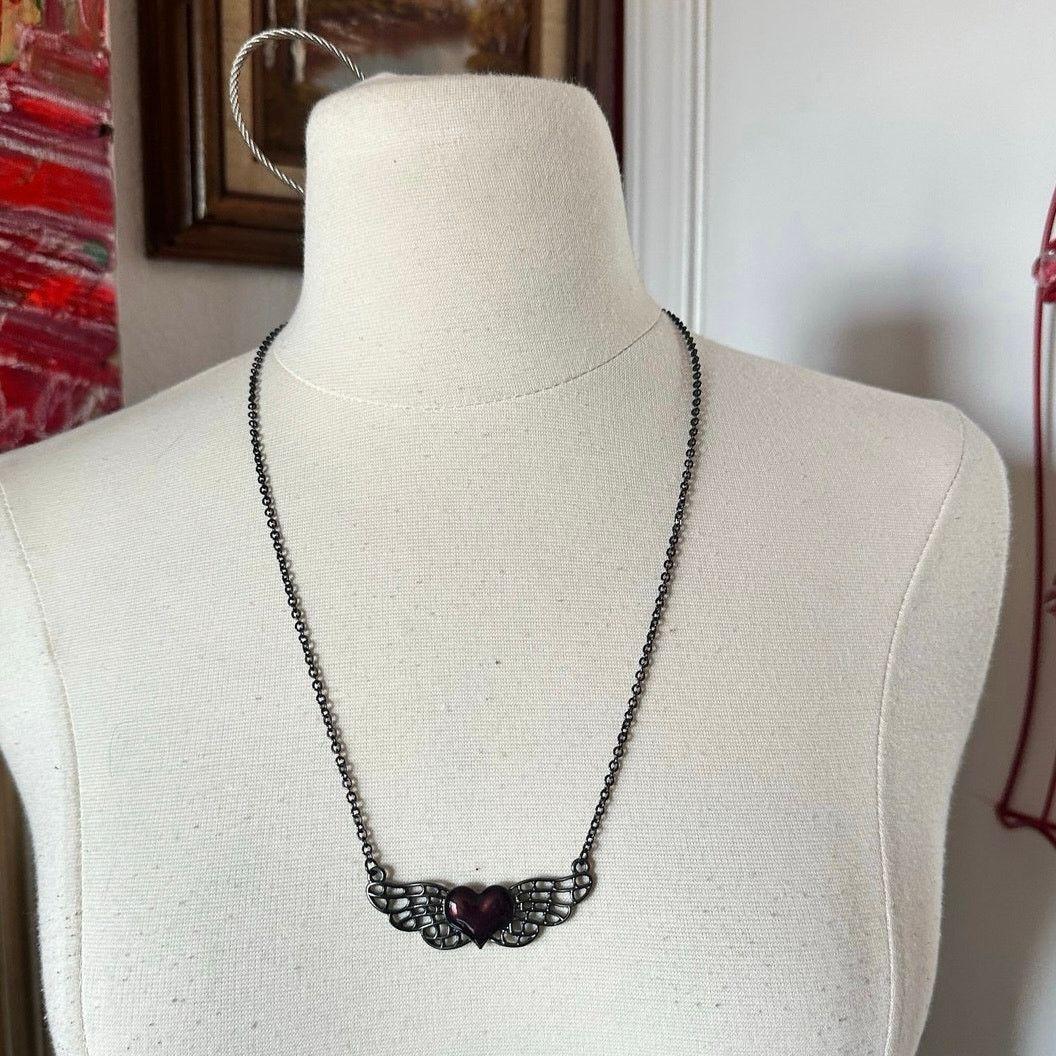 Other vintage hot topic red heart black chain pendant necklace Size ONE SIZE - 1 Thumbnail