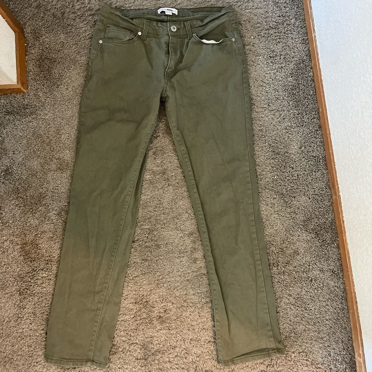 Fashion Nova Fashion Nova Jeans- Never worn Size US 32 / EU 48 - 1 Thumbnail