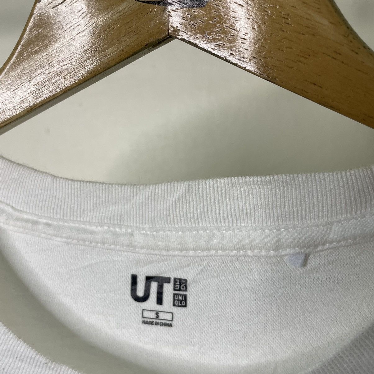 Uniqlo Uniqlo x Volkswagen OG Logo Official License Product T Shirt Size US S / EU 44-46 / 1 - 3 Thumbnail