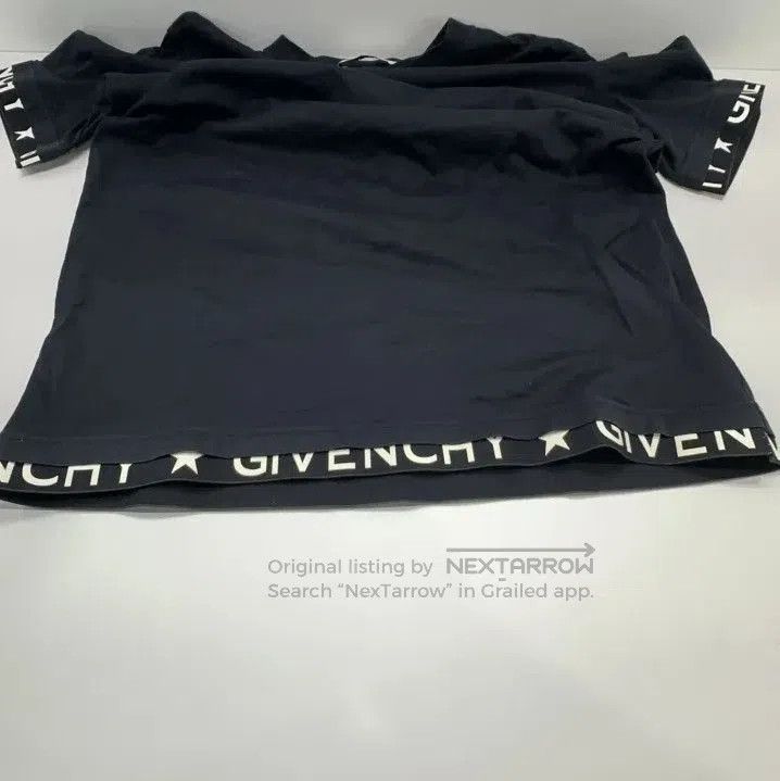 Givenchy Givenchy Solid Round Neck Short-Sleeve T-Shirt. Size US M / EU 48-50 / 2 - 6 Thumbnail