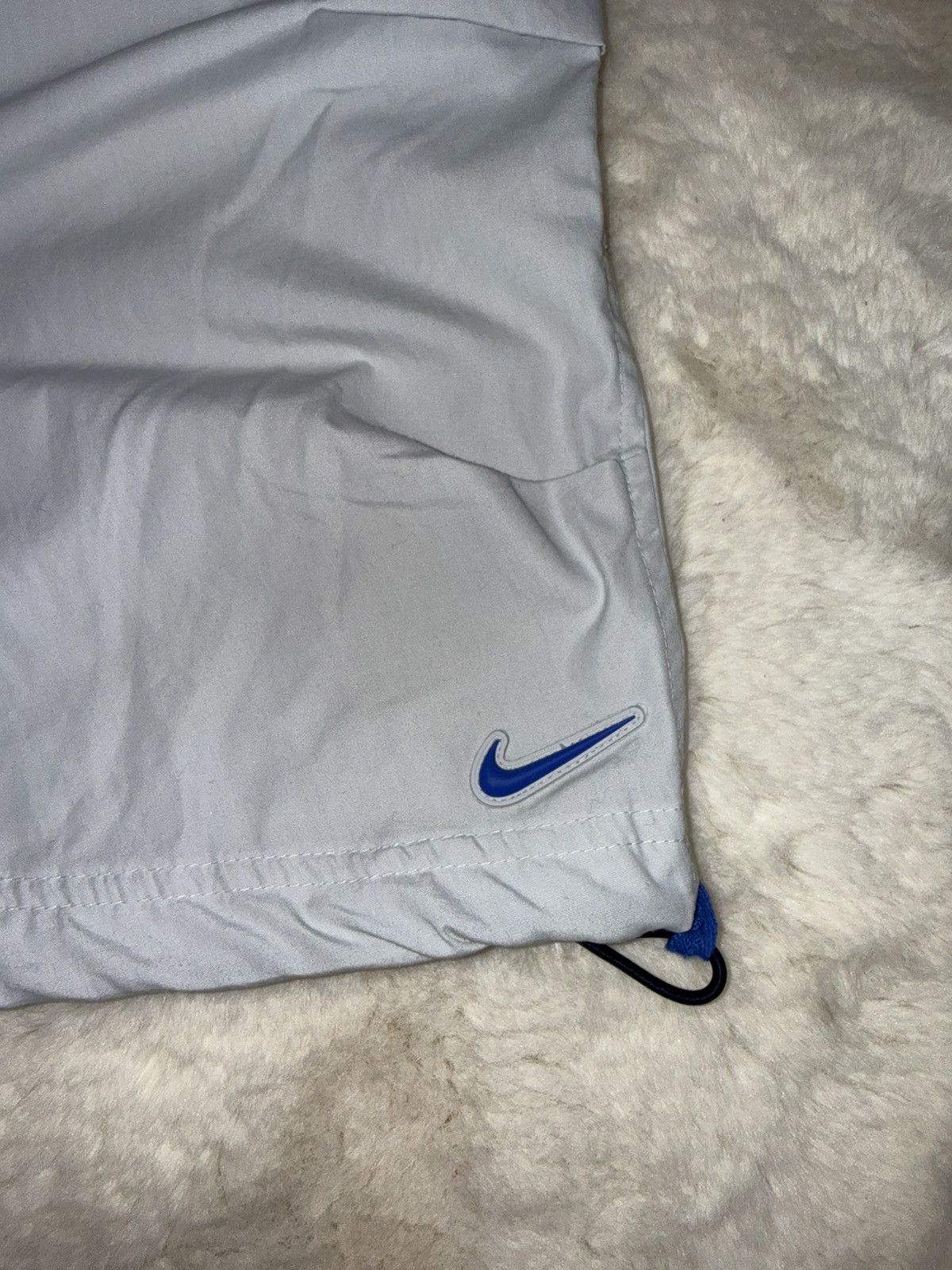 Nike Vintage 2000s Nike Airmax Longline Nylon Y2K Shorts Size US 32 / EU 48 - 4 Thumbnail
