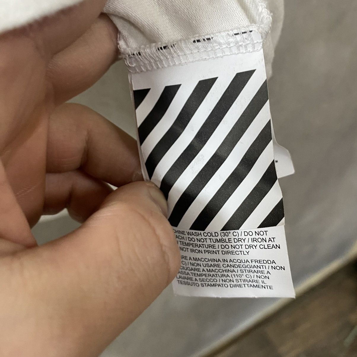 Off-White Off White Temperature T-Shirt White Big Logo Size US M / EU 48-50 / 2 - 12 Thumbnail