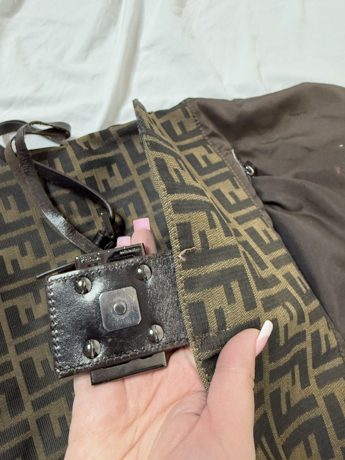 Fendi 🤎Iconic Fendi Zucca Monogram Tote with Leather Straps 🤎 Size ONE SIZE - 6 Thumbnail