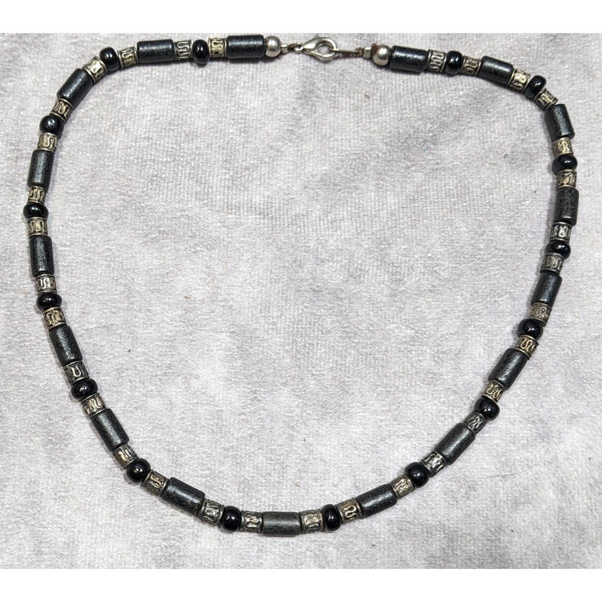 Other Vintage 90s Black And Silver Tone Beaded Necklace Size ONE SIZE - 4 Thumbnail