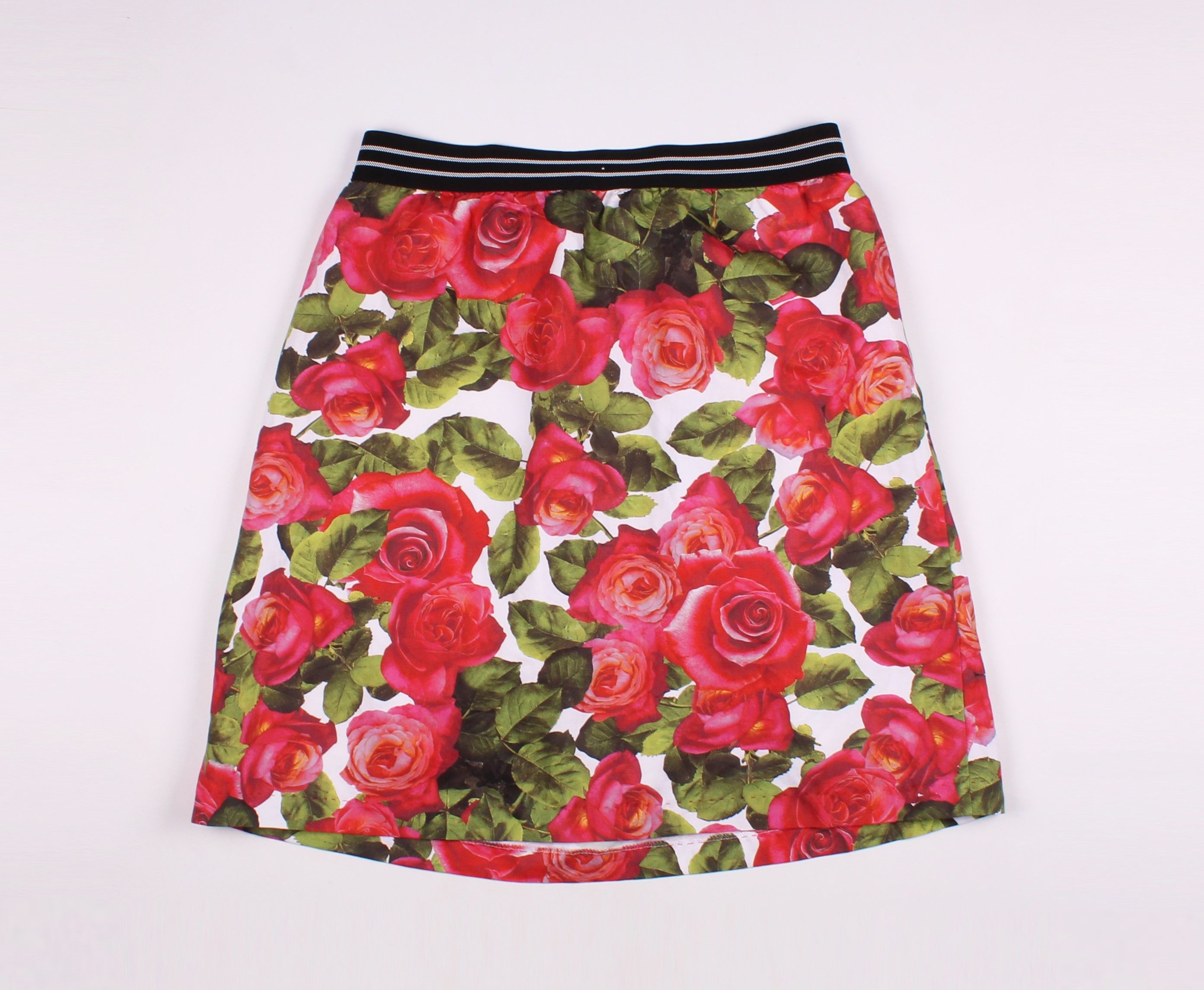 Other Marc Cain Floral Roses Pleated Skirt Size 30" / US 8 / IT 44 - 8 Thumbnail