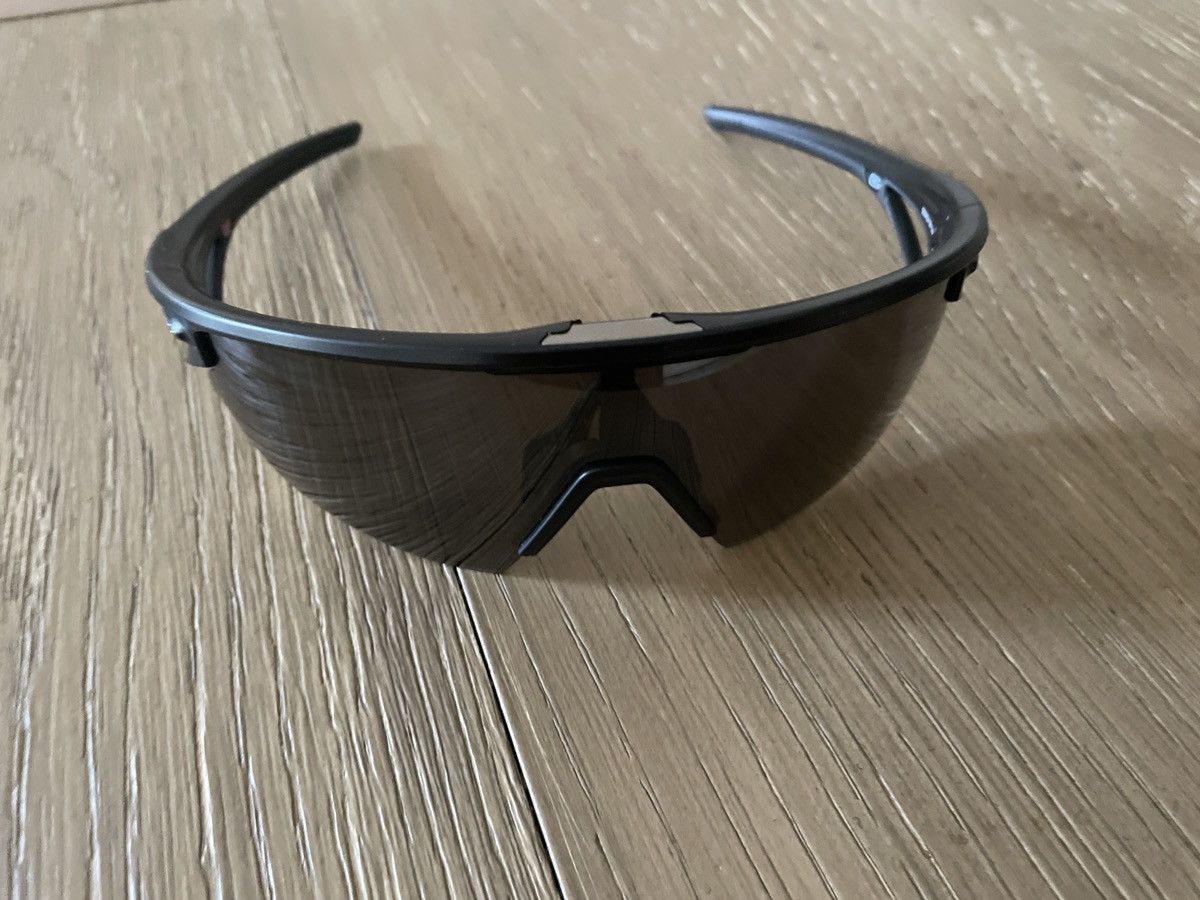 Oakley Black Oakley Sunglasses Unworn Size ONE SIZE - 3 Thumbnail
