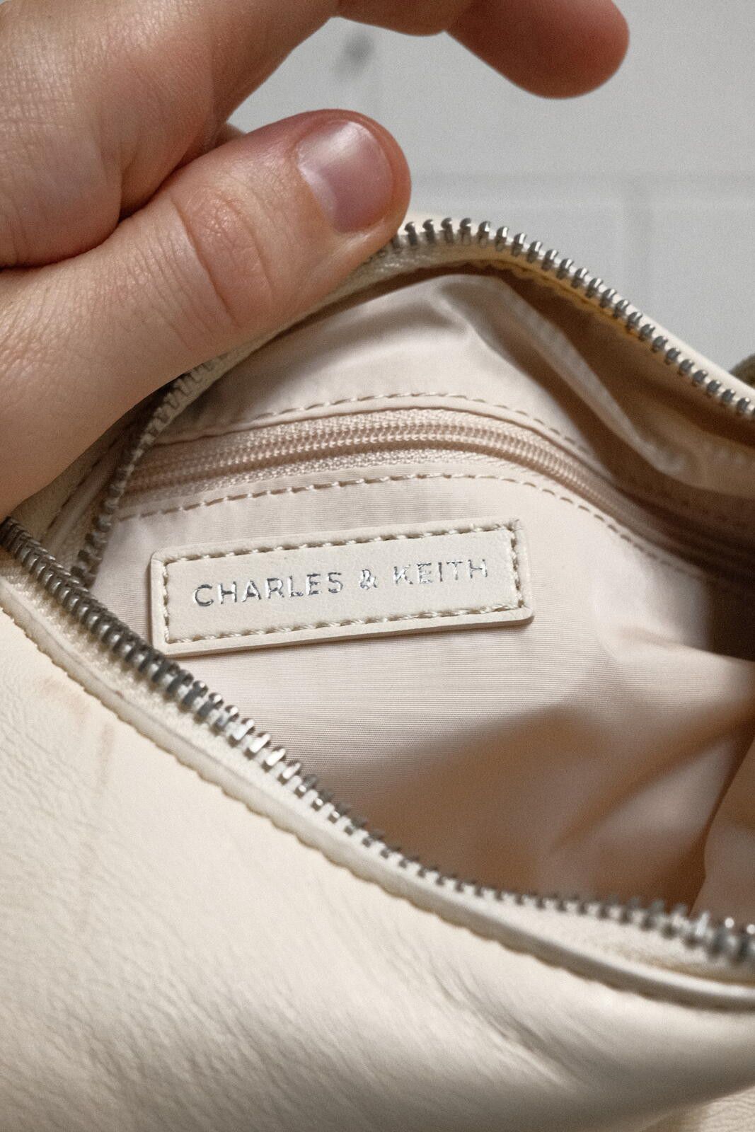 Other Charles & Keith Cream Shoulder Bag with Knot Detail Size ONE SIZE - 3 Thumbnail