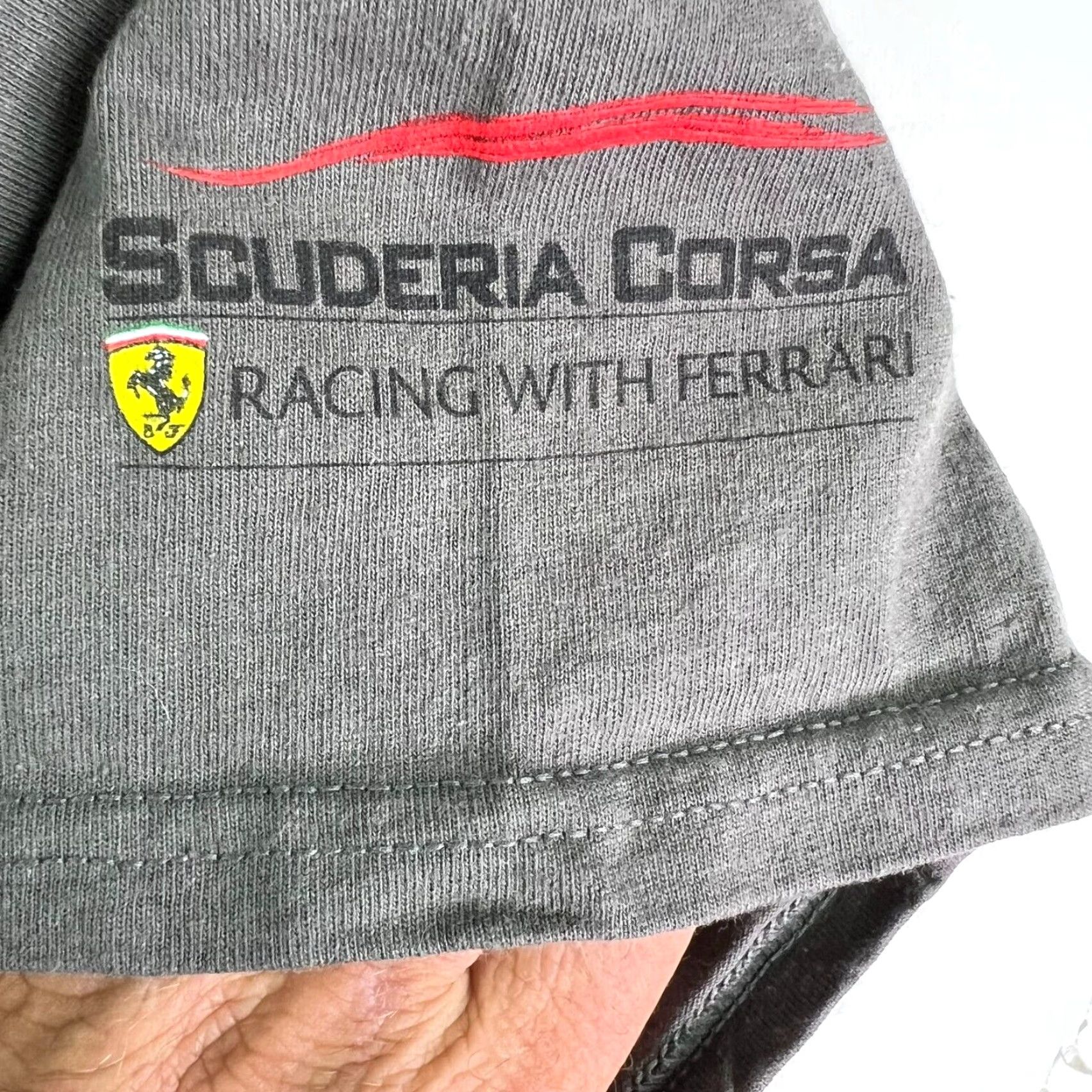 Ferrari Scuderia Ferrari Graphic Print T-Shirt Mens XL Gray 90s Cars Limited Edition Size US XL / EU 56 / 4 - 4 Thumbnail