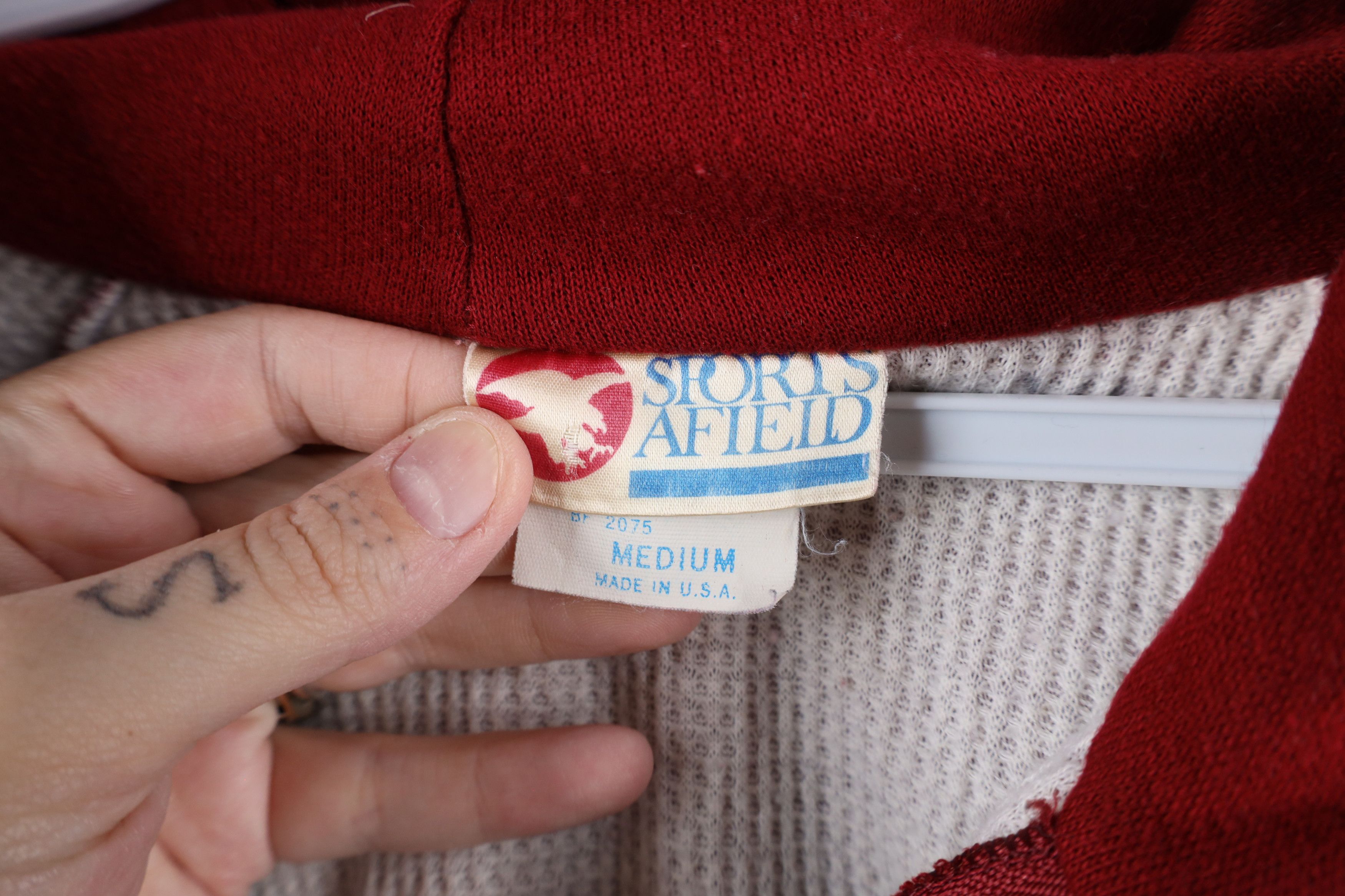 Vintage Vintage 70s Streetwear Thermal Waffle Knit Lined Hoodie USA Size ONE SIZE - 8 Thumbnail