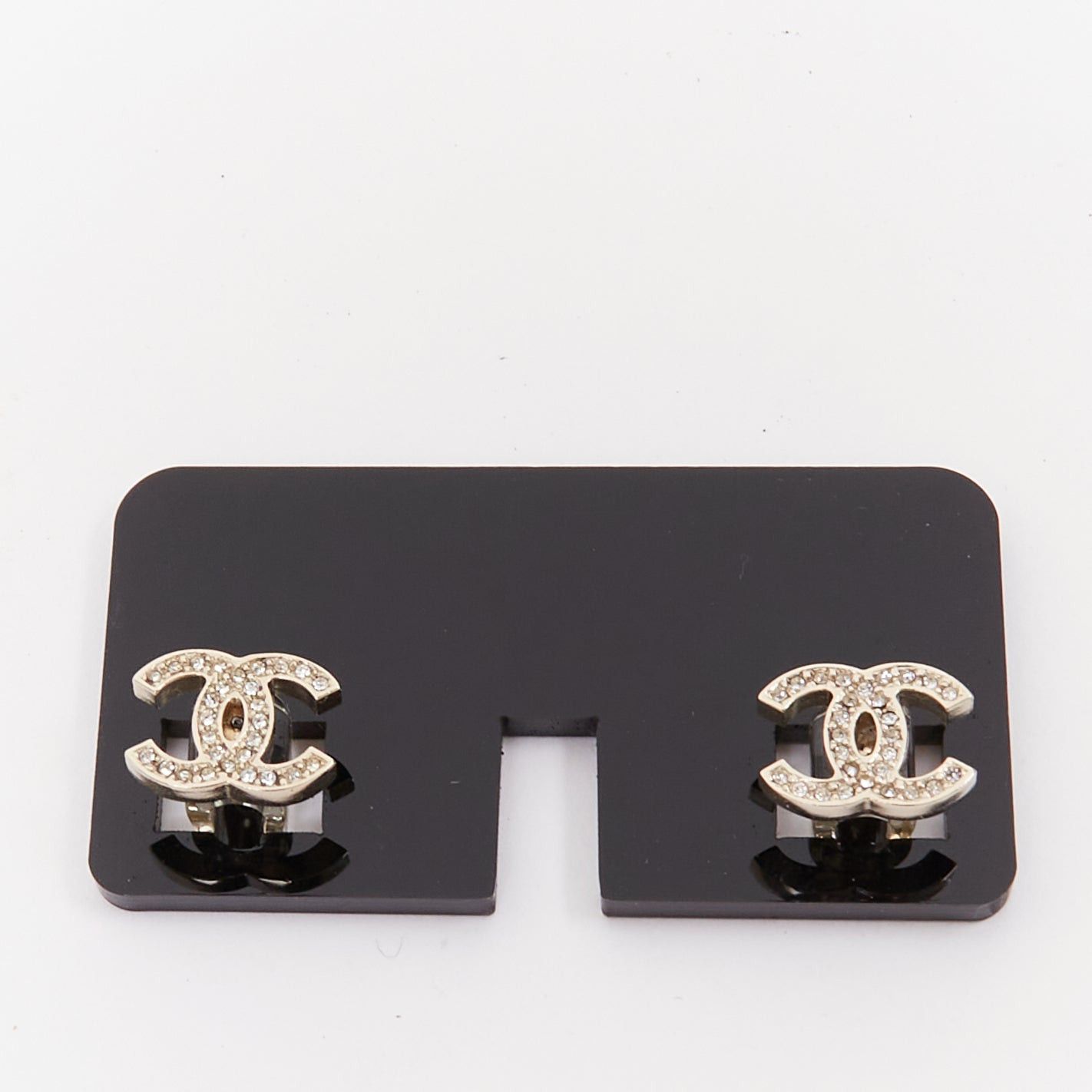 Chanel CHANEL silver tone crystal pave CC logo cable clips phone charm Set of Two Size ONE SIZE - 1 Thumbnail