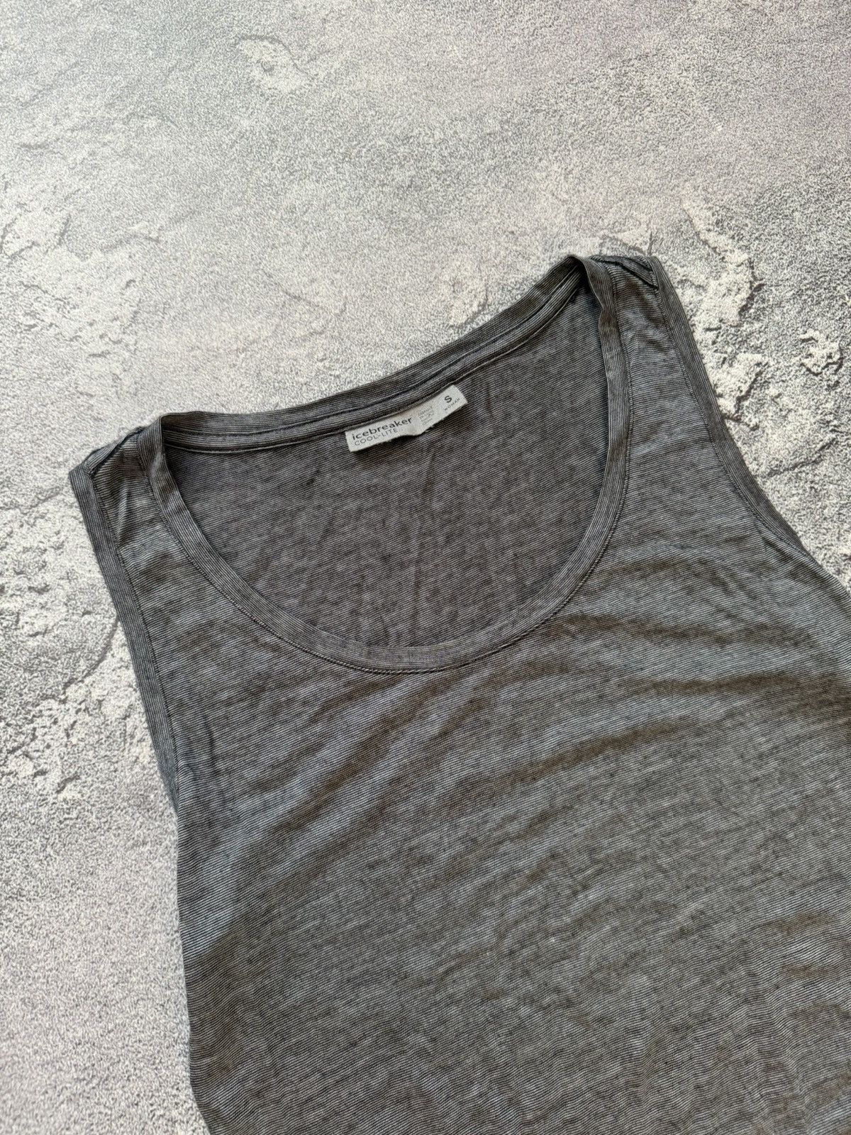 Icebreaker Icebreaker S cool lite tank top sleeveless tee T-shirt Size S / US 4 / IT 40 - 2 Thumbnail