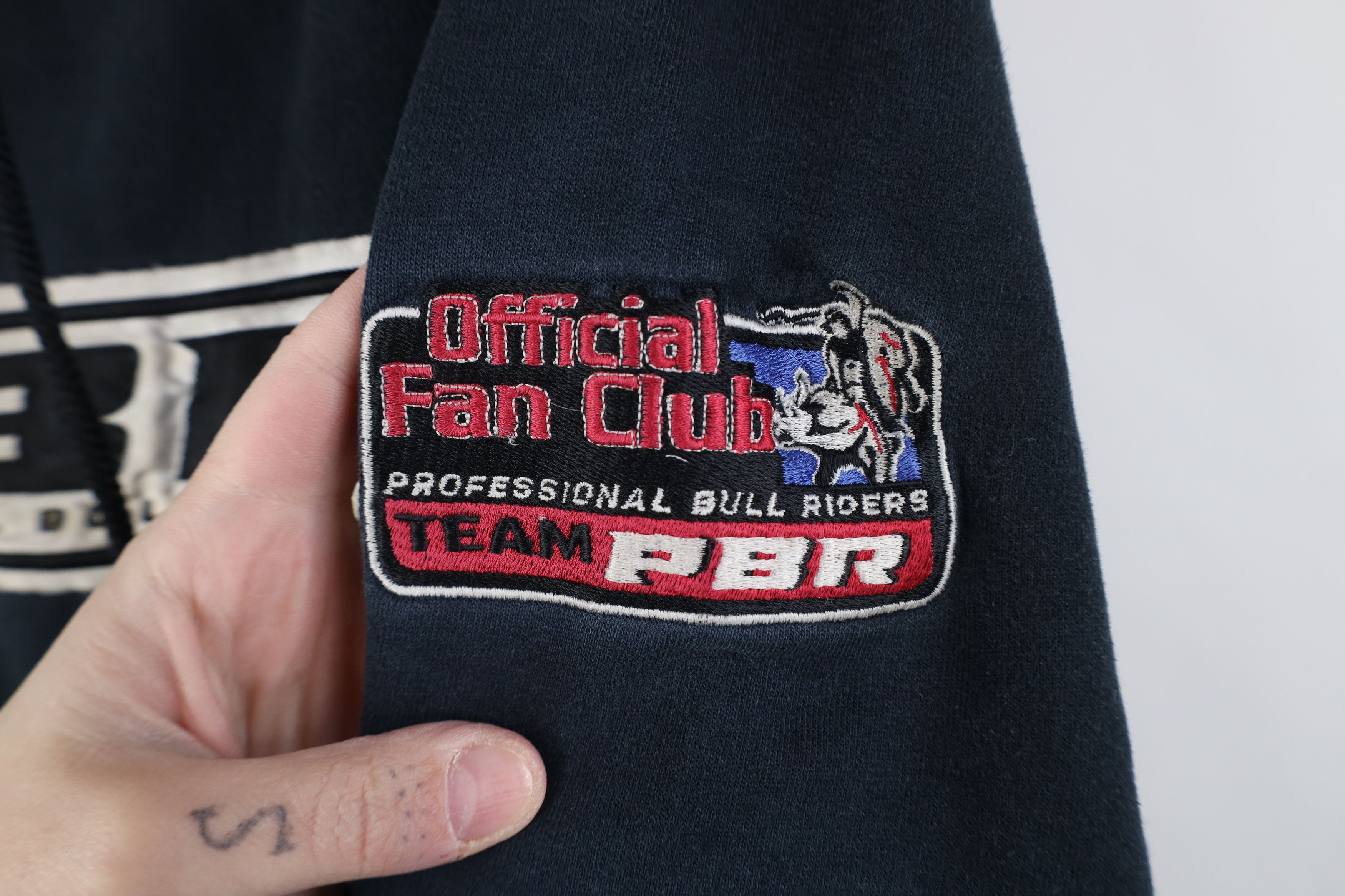 Vintage Vintage PBR Professional Bull Riders Hoodie Sweatshirt Size US L / EU 52-54 / 3 - 4 Thumbnail