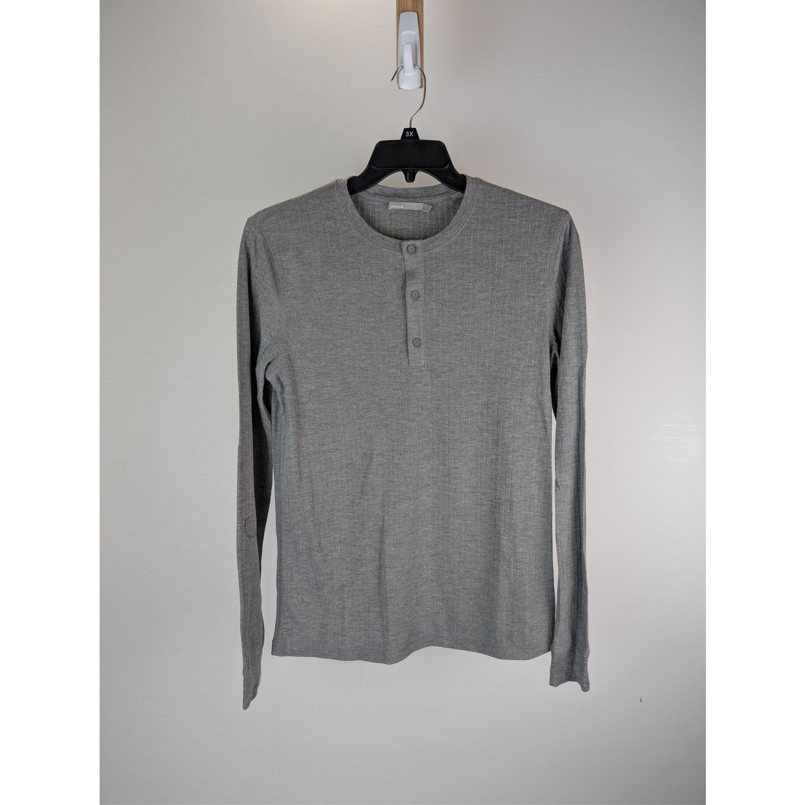Vince o1rshd1 CC20 Raw Edge Long Sleeve Henley T-Shirt in Grey Size US S / EU 44-46 / 1 - 1 Thumbnail