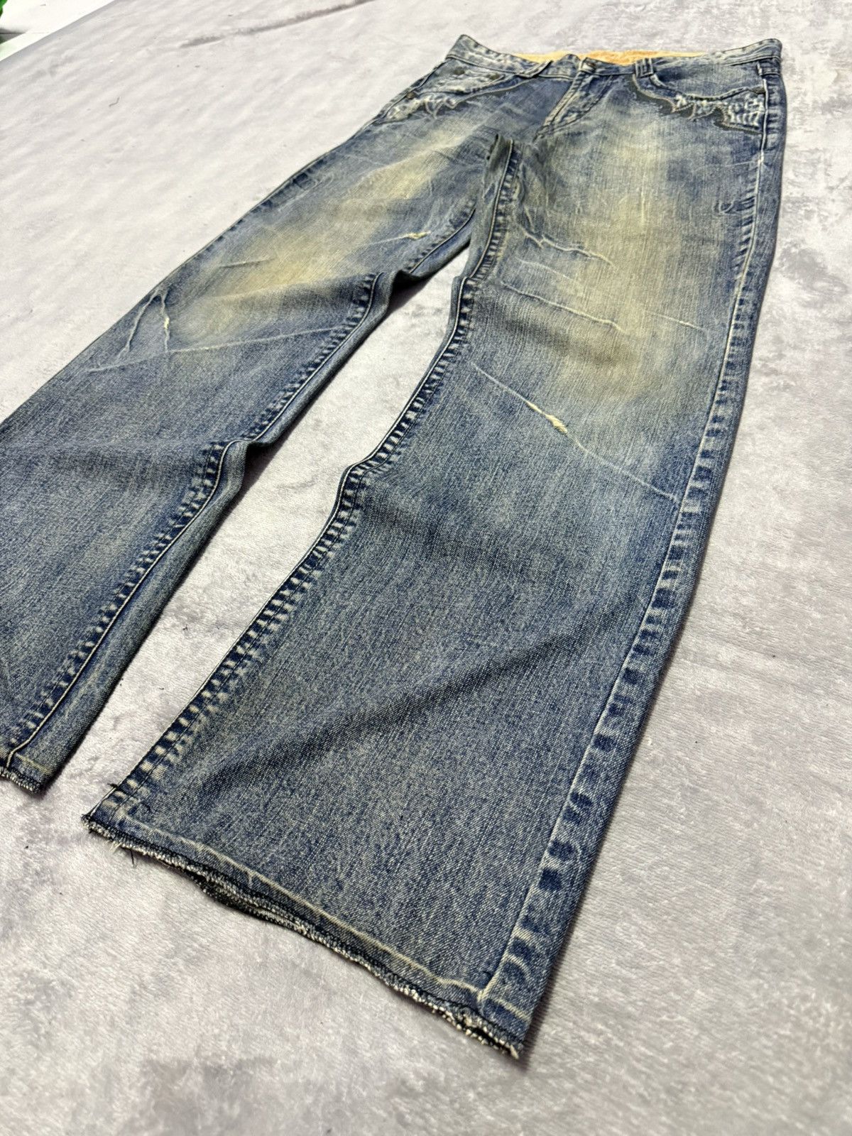 Japanese Brand Hang Ten Tribal Pocket Mud Wash Wide Leg Flared Jeans Size US 30 / EU 46 - 10 Thumbnail