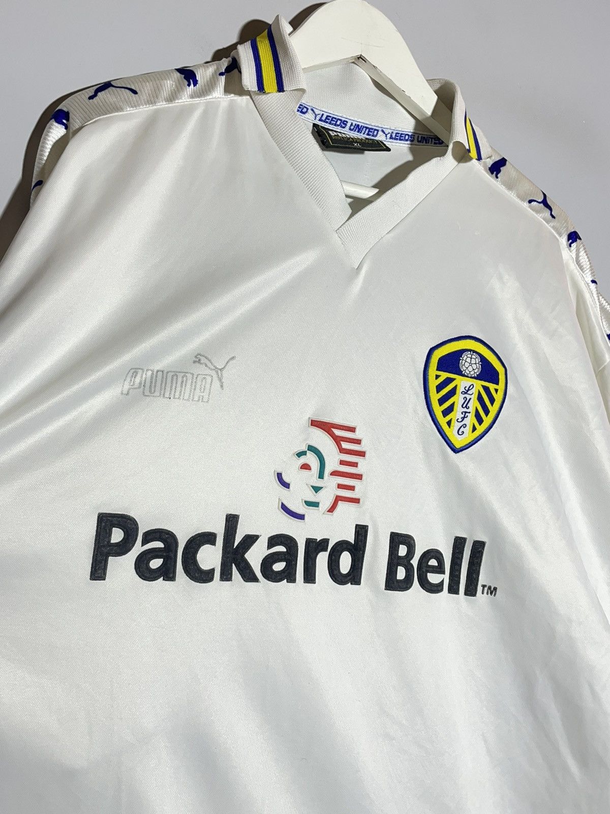 Puma Leeds United Puma 1998/99 Home Vintage Football Shirt Size US XL / EU 56 / 4 - 3 Thumbnail