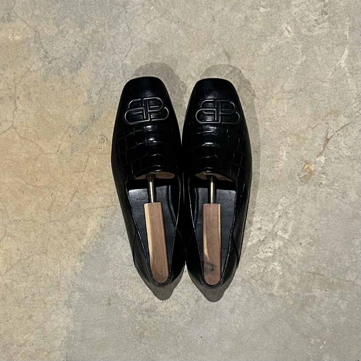 Balenciaga × Designer Balenciaga Cosy Flat Croc Embossed Leather Loafers US 9 Size US 9 / EU 42 - 11 Thumbnail