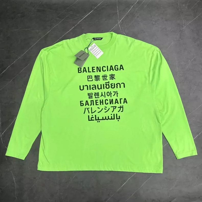 Balenciaga Balenciaga Seven-language long-sleeve T-shirt Size US L / EU 52-54 / 3 - 1 Thumbnail