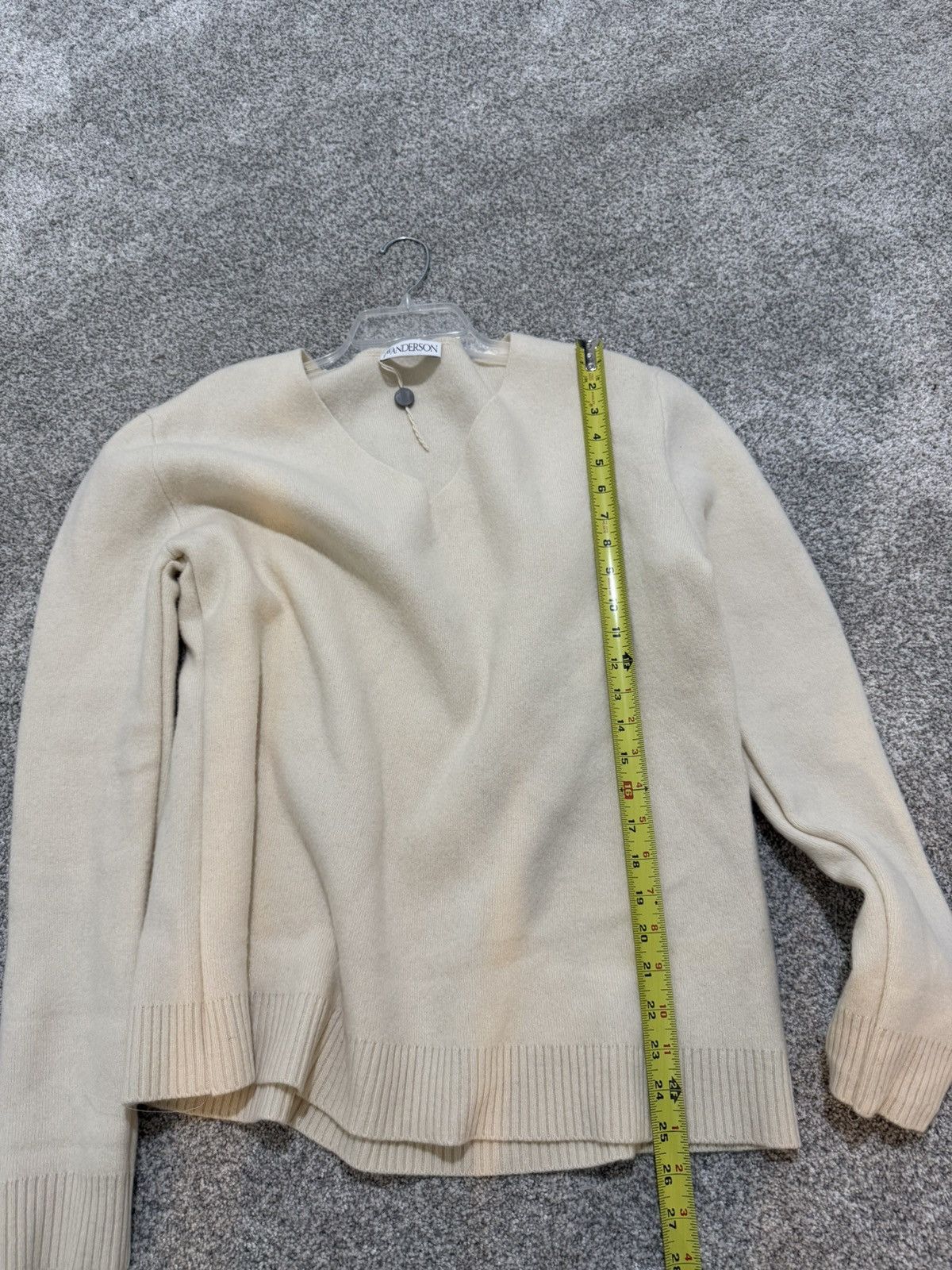 JW Anderson JW ANDERSON V Neck Wool Sweater M High Fashion Designer Size M / US 6-8 / IT 42-44 - 6 Thumbnail