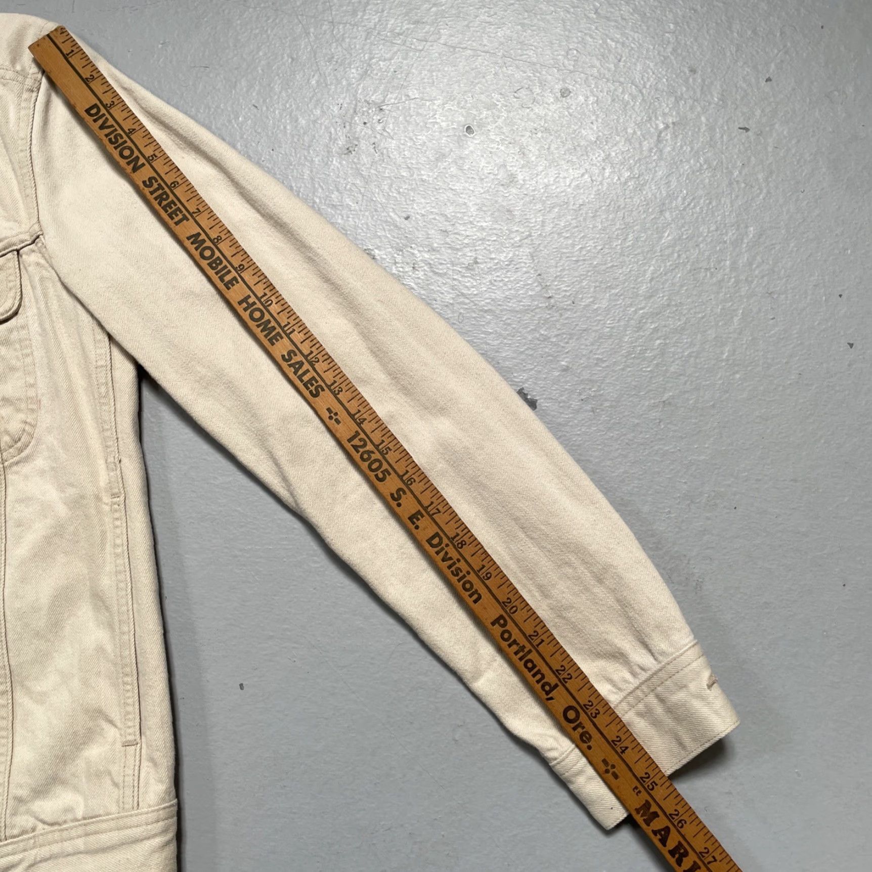 A.P.C. A.P.C. Denim Trucker Jacket Vintage Style S Unisex Beige Cotton Denim 40s 50s French Streetwear Fashion Size US S / EU 44-46 / 1 - 7 Thumbnail