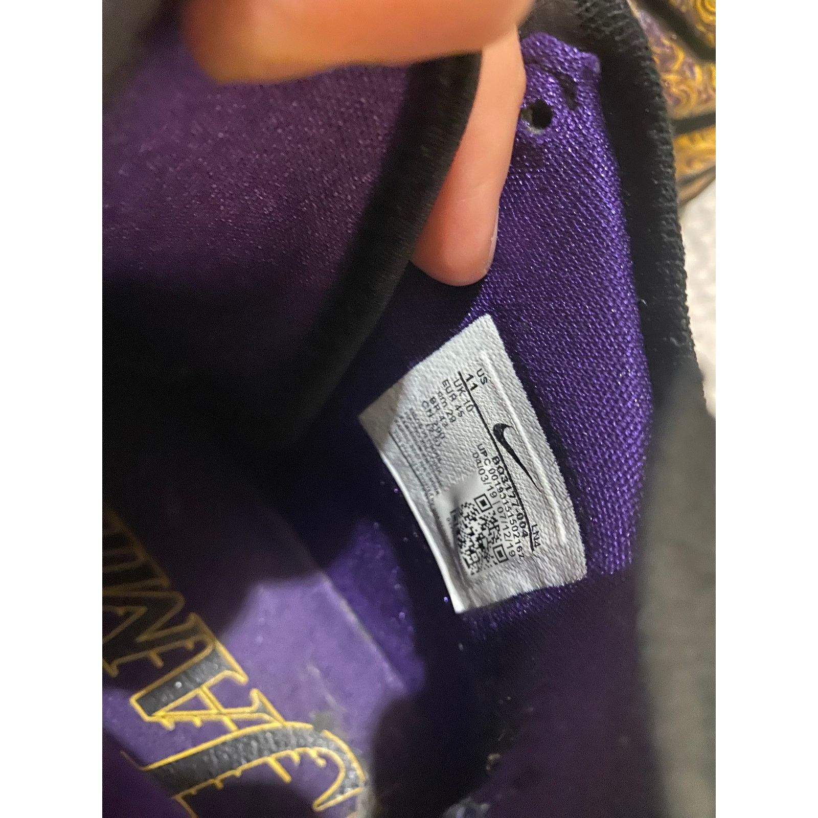 Nike Nike LeBron 17 Lakers 2019 Mens Size 11 Black Athletic shoe Size US 11 / EU 44 - 7 Thumbnail