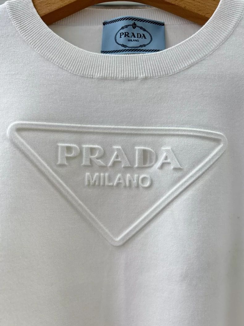 Prada Prada Size 38 White relief triangle logo short knitted T-sh Size US XXS / EU 40 - 3 Thumbnail