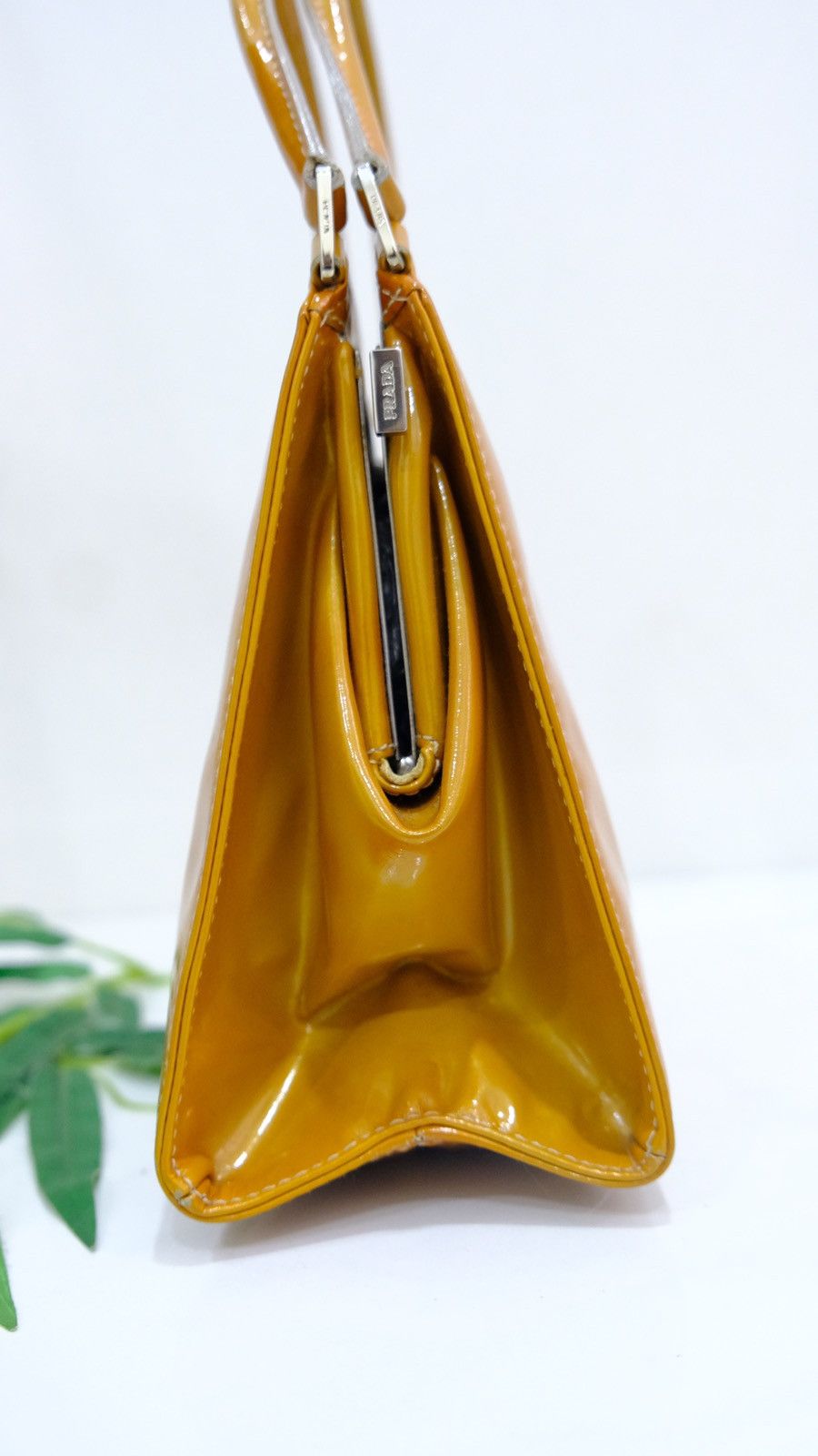 Prada Authentic Prada handbag yellow pattern leather Size ONE SIZE - 4 Thumbnail