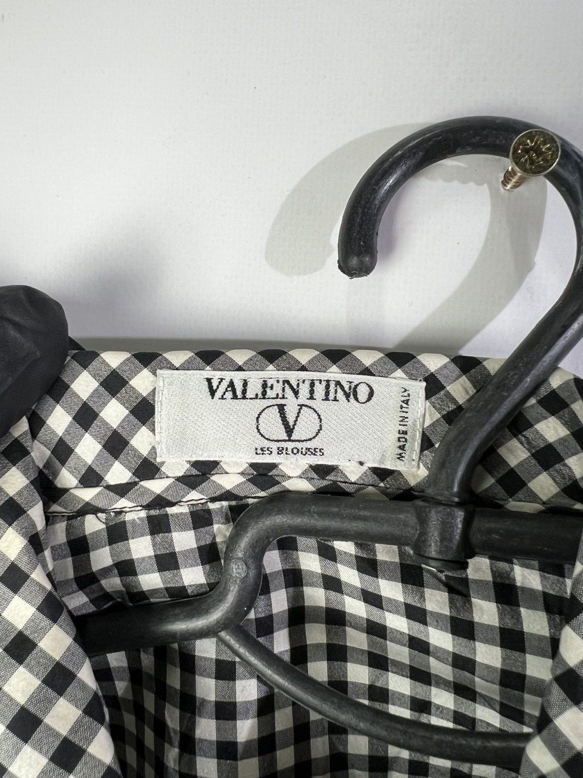Valentino Vintage y2k 90s luxury Valentino silk striped shirt Size S / US 4 / IT 40 - 4 Thumbnail