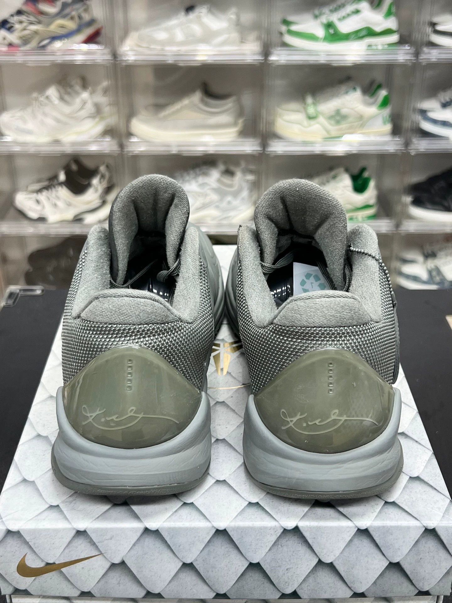 Nike nike zk5 ftb gray athletic shoes Size US 9.5 / EU 42-43 - 7 Thumbnail