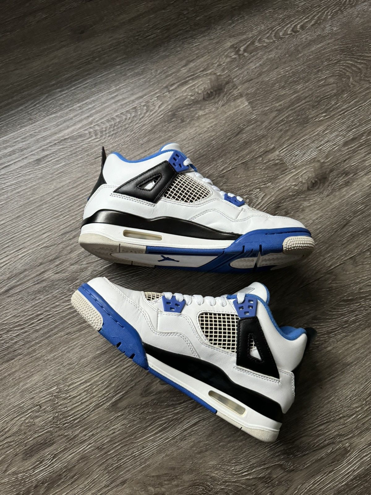 Jordan Brand Size 5.5Y GS - Jordan 4 Retro Motorsports 2017 Sneakers Size US 5.5 / EU 38 - 9 Thumbnail