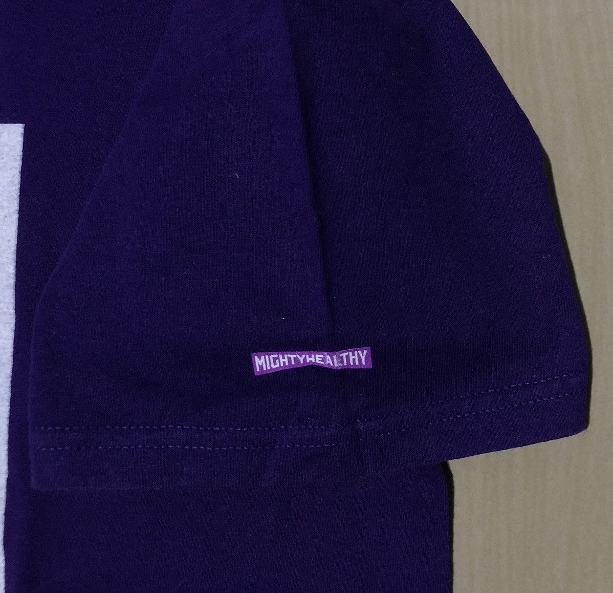 Hypebeast Mighty Healthy 2008 Fall Tees Size US L / EU 52-54 / 3 - 2 Thumbnail