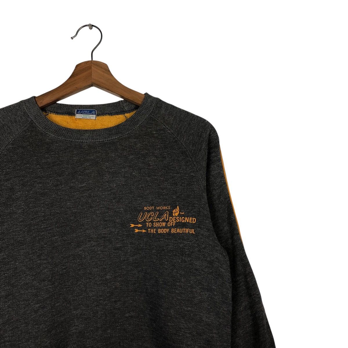 Japanese Brand 📌Vintage Sweatshirt UCLA Big Logo Design Size US S / EU 44-46 / 1 - 7 Thumbnail