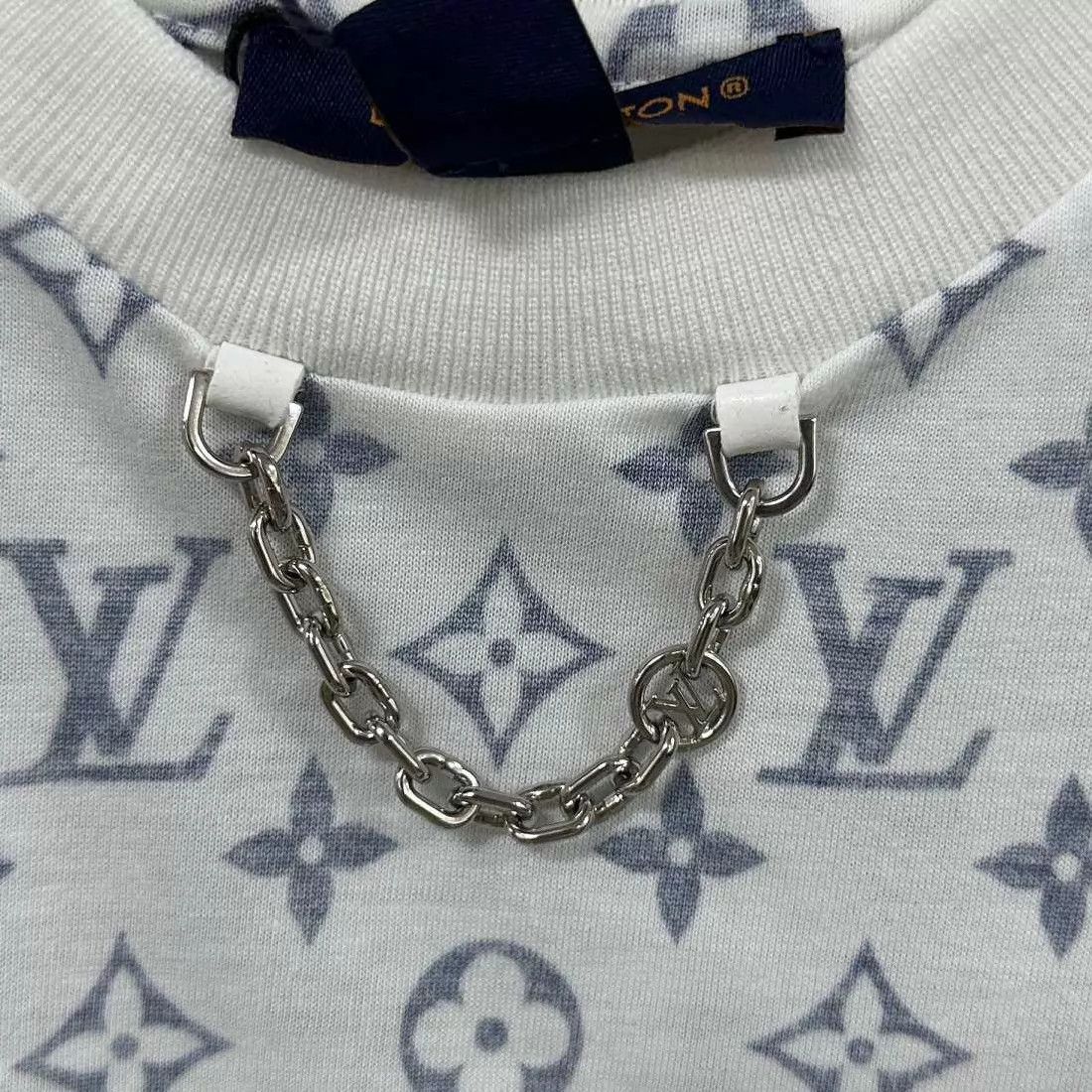 Louis Vuitton Louis Vuitton Chain Print Short Sleeve Tee S Size S / US 4 / IT 40 - 6 Thumbnail