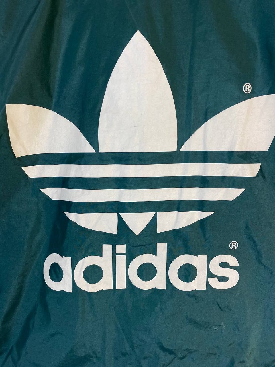 Adidas vintage adidas light jacket big logo back Size US L / EU 52-54 / 3 - 10 Thumbnail