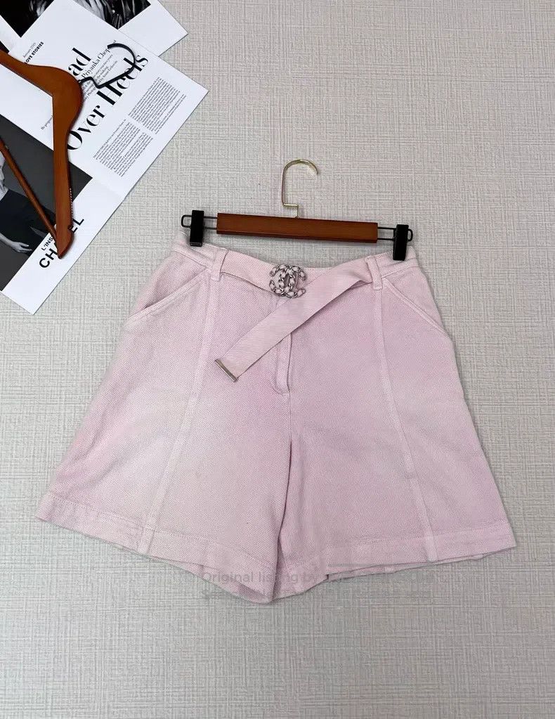 Chanel Chanel Pink old shorts Size 42" / US 20 - 1 Thumbnail