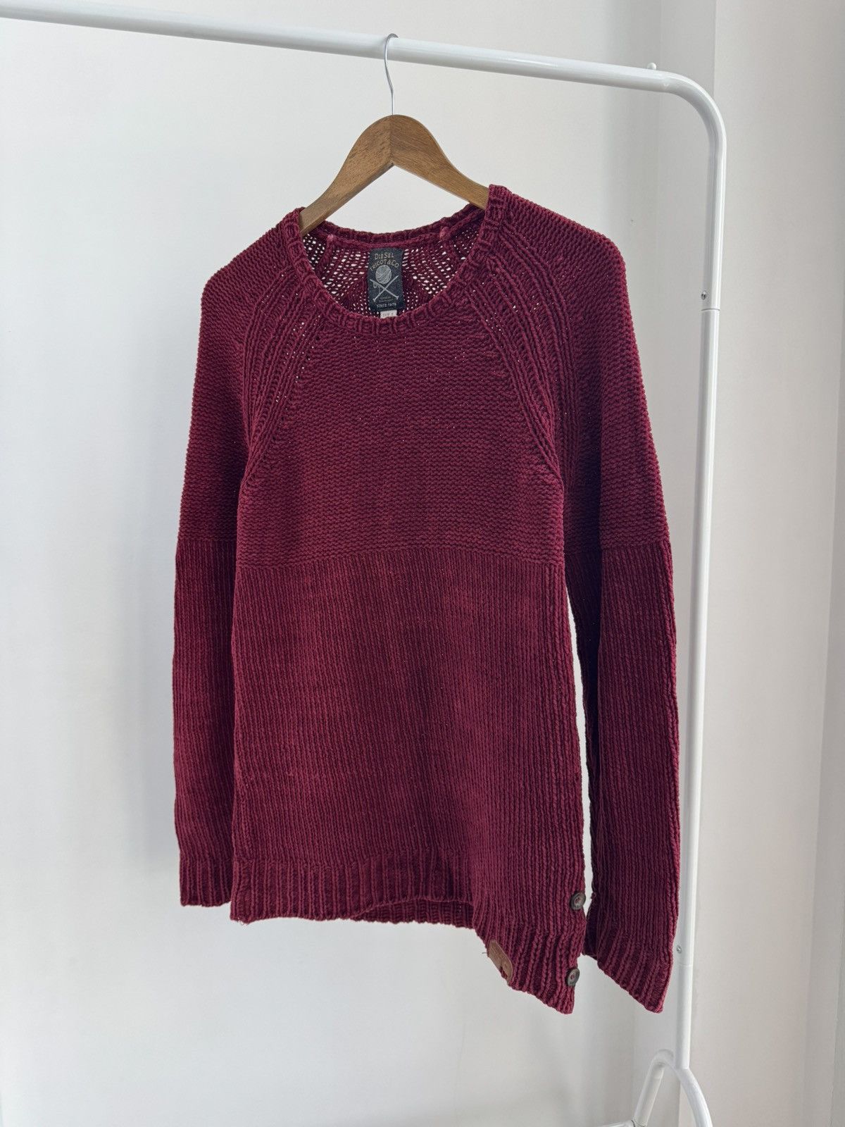 Diesel VINTAGE DIESEL KNITTED BURGUNDY SWEATER MEN SIZE S Size US S / EU 44-46 / 1 - 5 Thumbnail