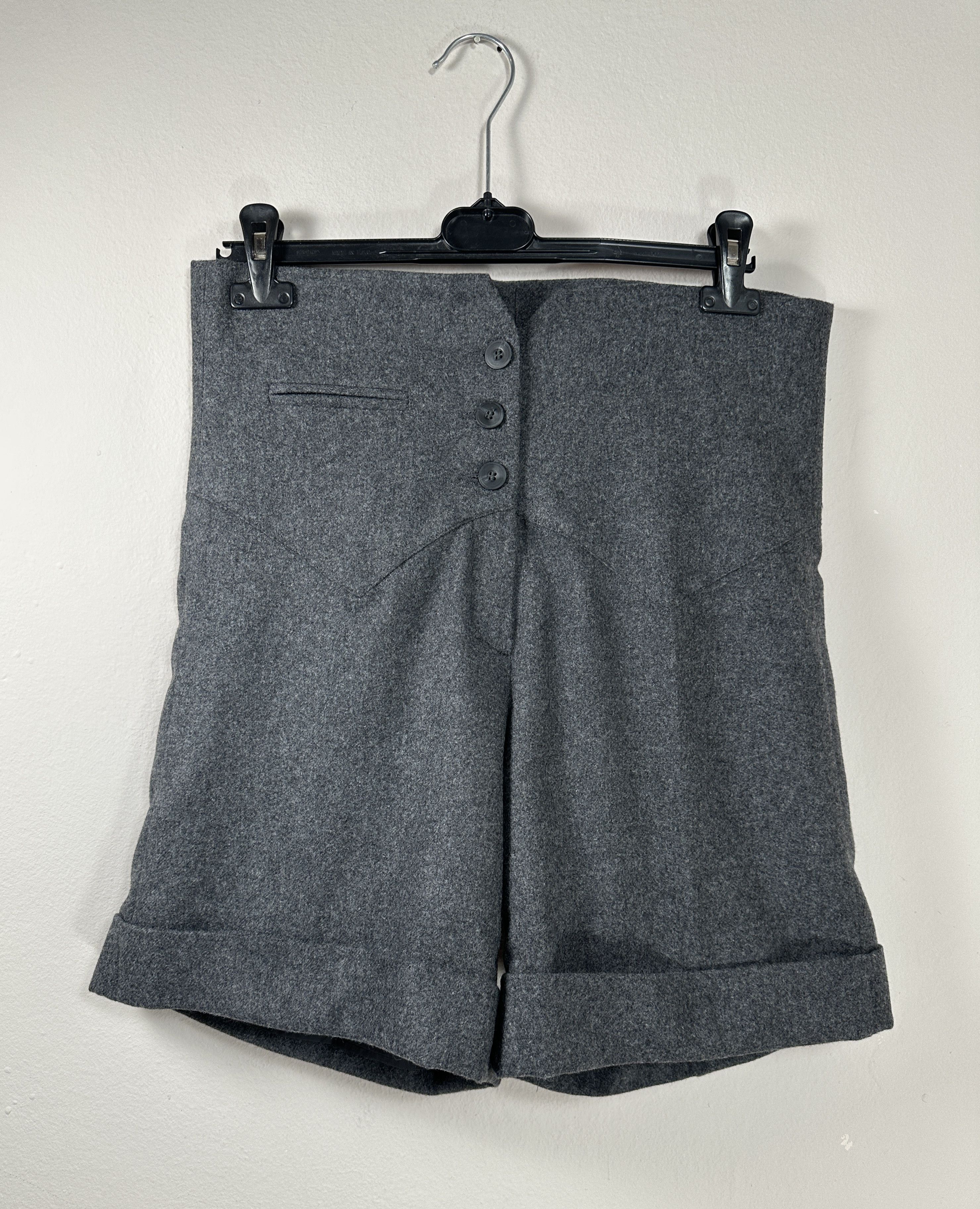 Moschino slub-texture high-waisted shorts Size 30" / US 8 / IT 44 - 1 Thumbnail