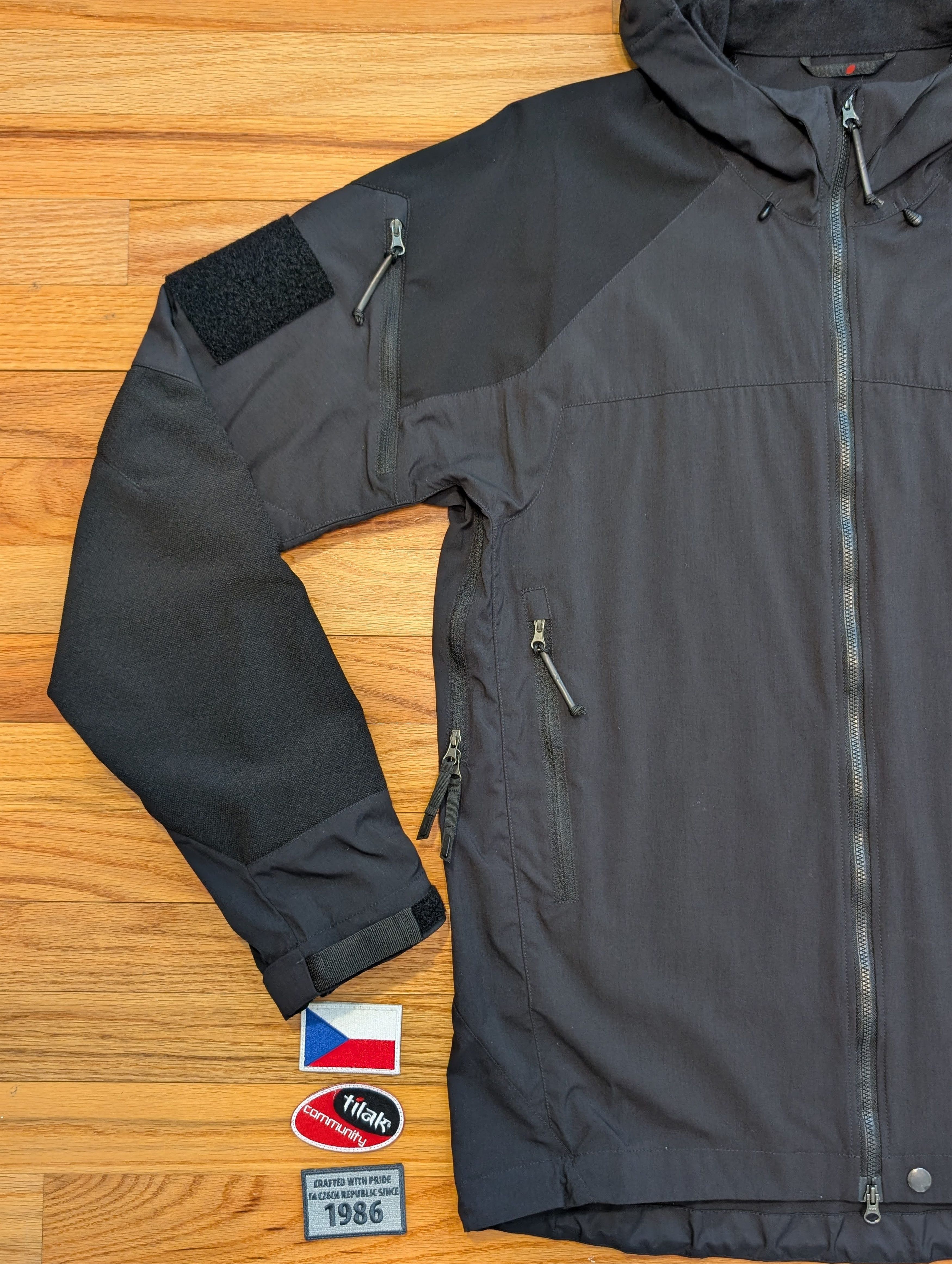 Tilak Tilak Operator MiG Soft Shell Jacket / Black/ L Size US L / EU 52-54 / 3 - 5 Thumbnail