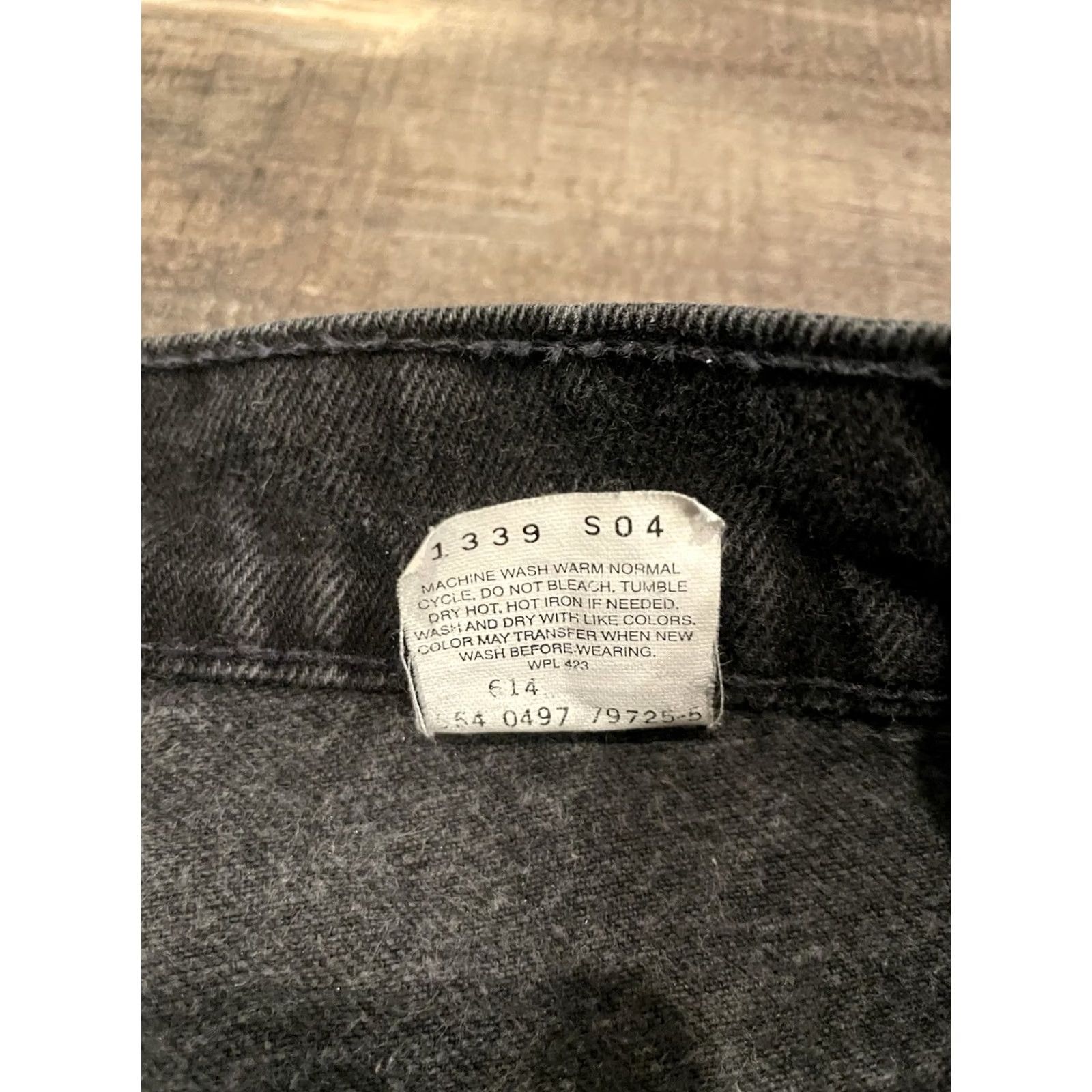 Levi's VINTAGE Levi's 951 Jeans Womens 10 Slim Tapered 28x29 Dark Black 90s Orange Tab Mens Girls Size 32" / US 10 / IT 46 - 8 Thumbnail