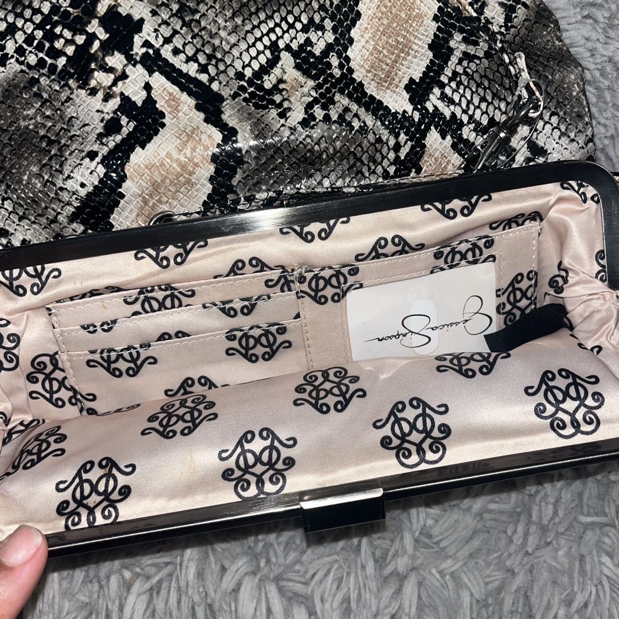 Jessica Simpson Jessica Simpson Black and Cream Snakeskin Crossbody Bag Size ONE SIZE - 4 Thumbnail