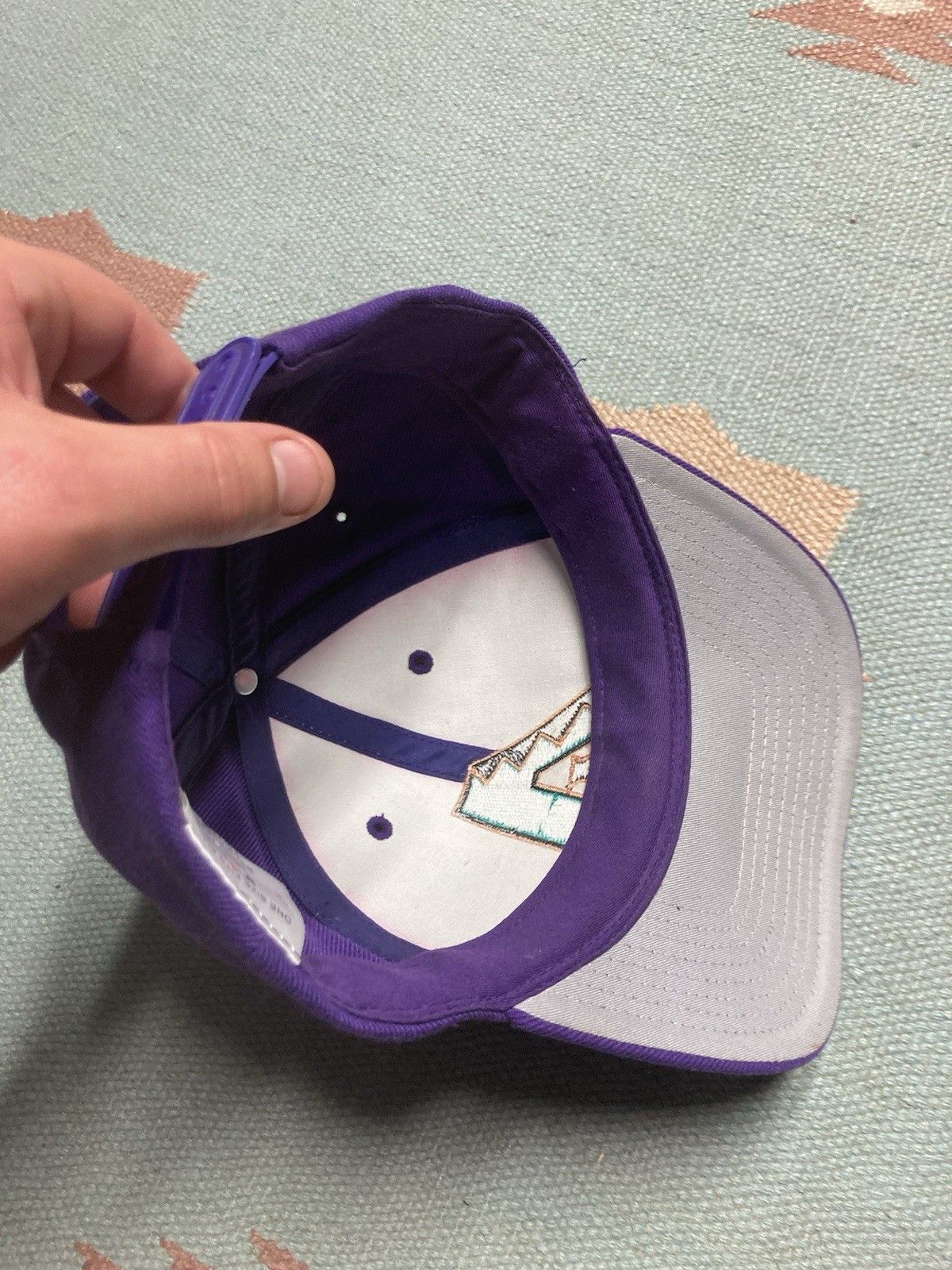 Vintage 90s SnapBack hat Arizona diamondbacks big logo wool blend Size ONE SIZE - 8 Thumbnail