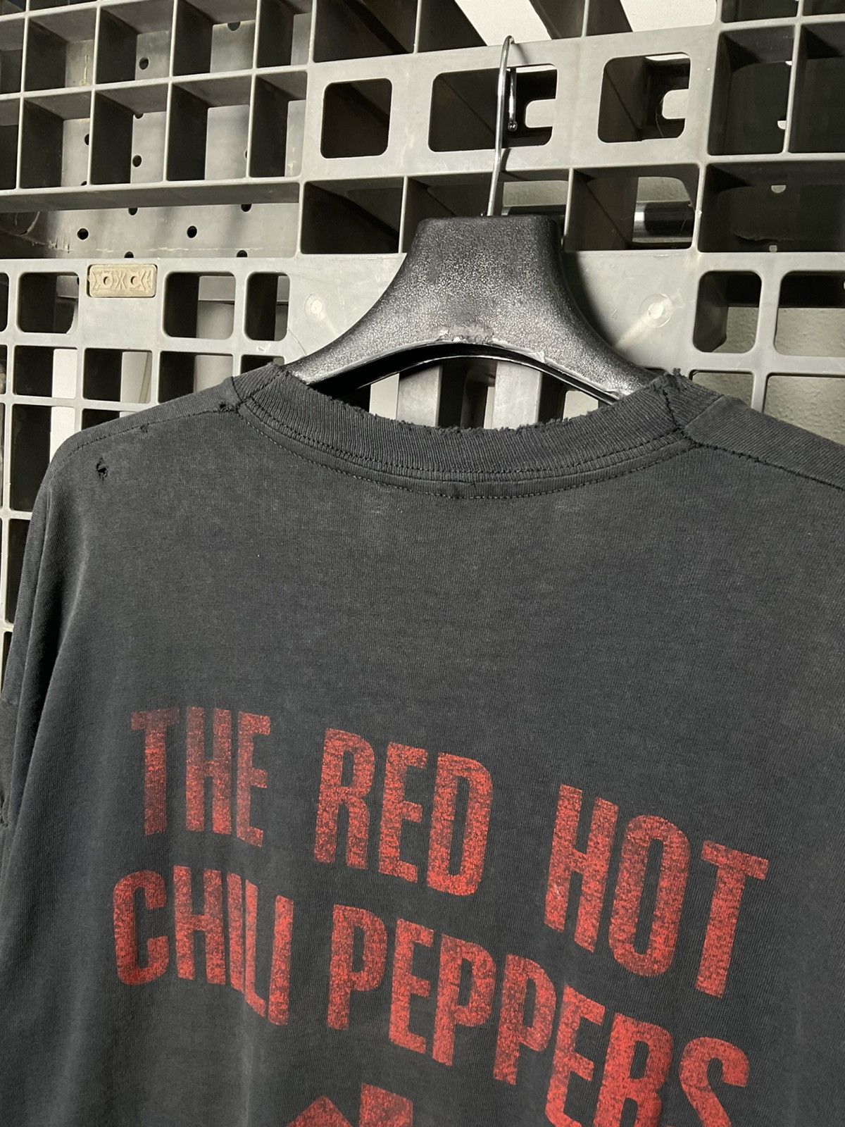 Band Tees Redhotchilipeppers Size US XL / EU 56 / 4 - 4 Thumbnail