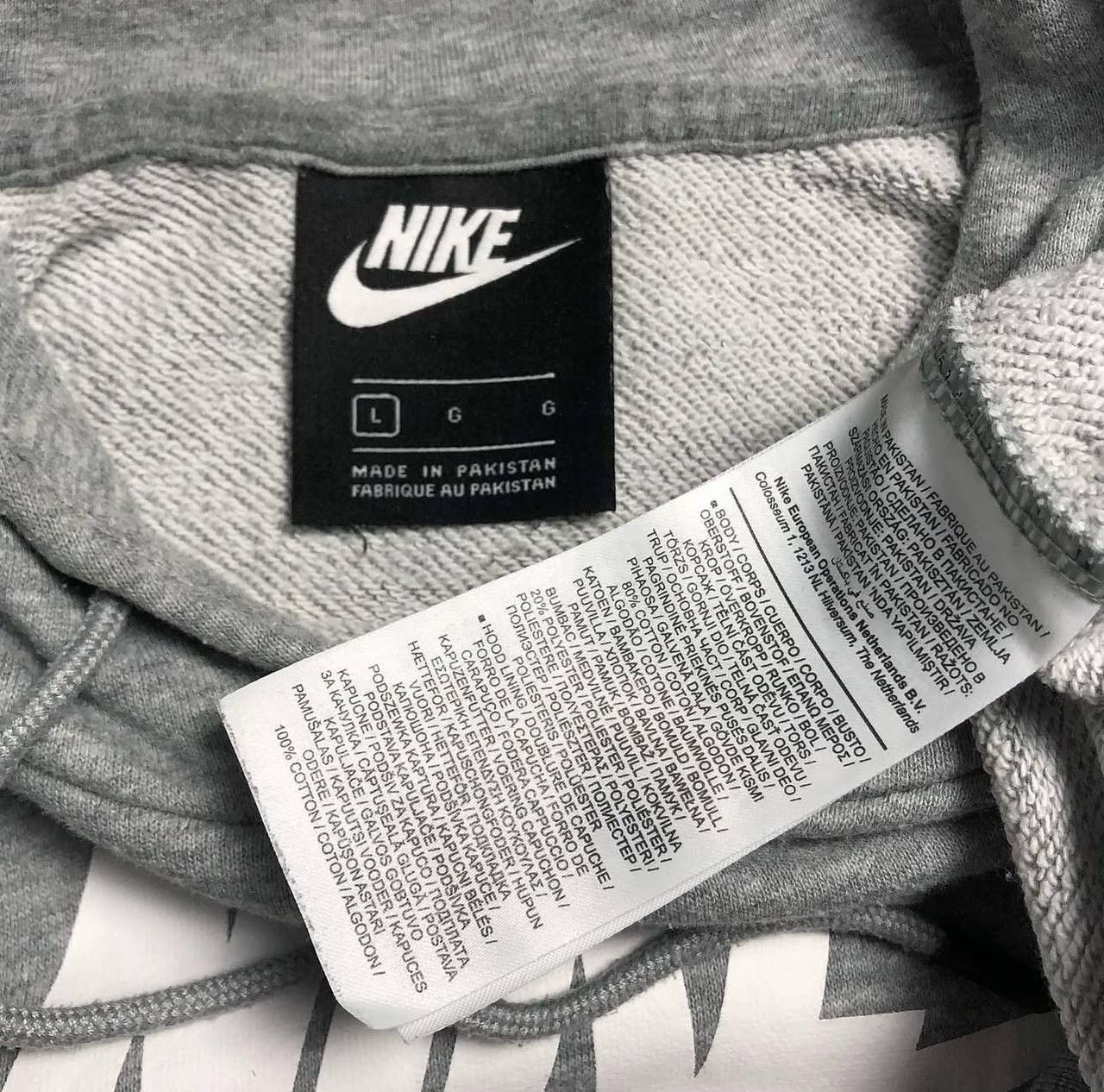 Nike Nike Size US L / EU 52-54 / 3 - 5 Thumbnail