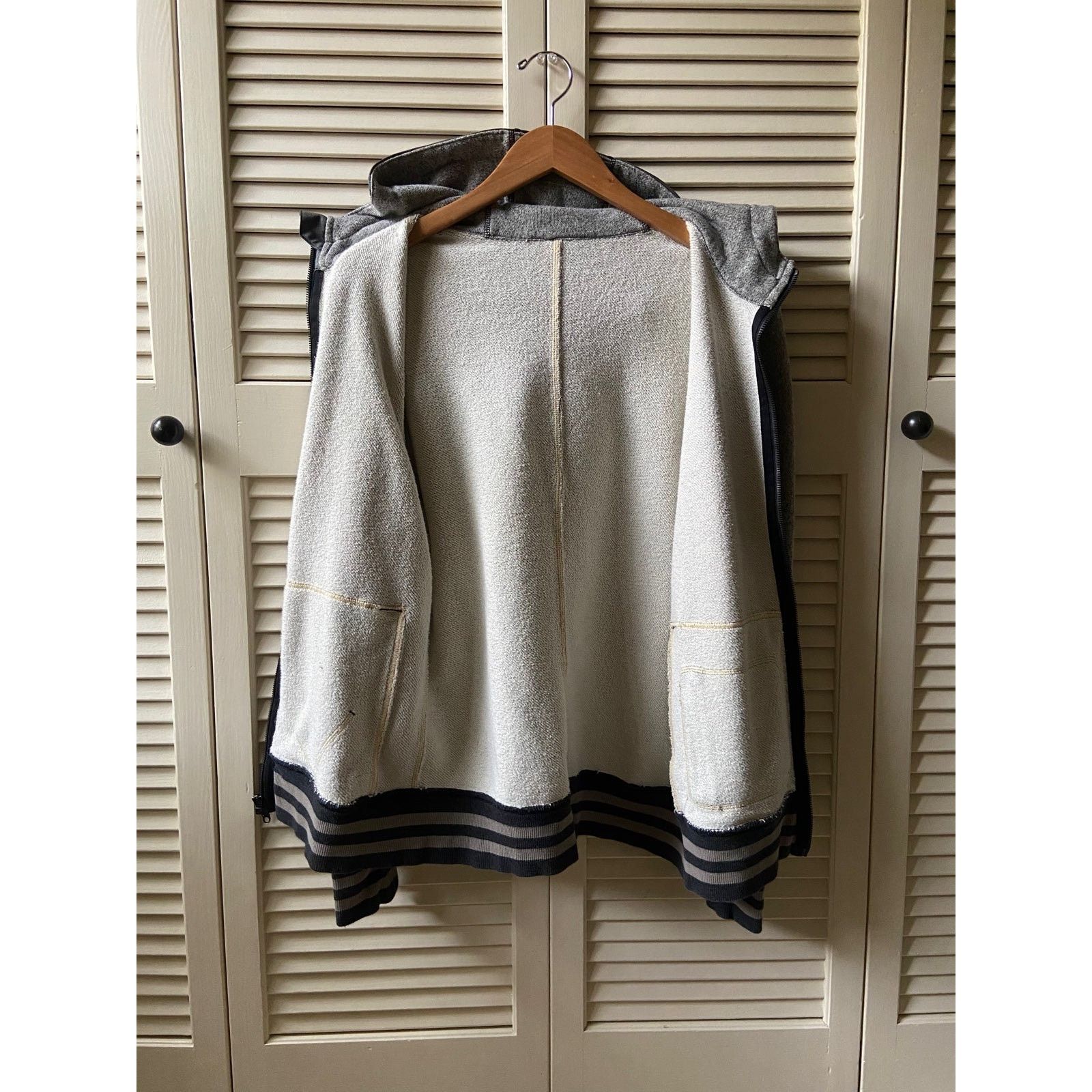 Lululemon LuluLemon Full Zip Grey Hoodie Sweatshirt Jacket Size M Size US M / EU 48-50 / 2 - 7 Thumbnail