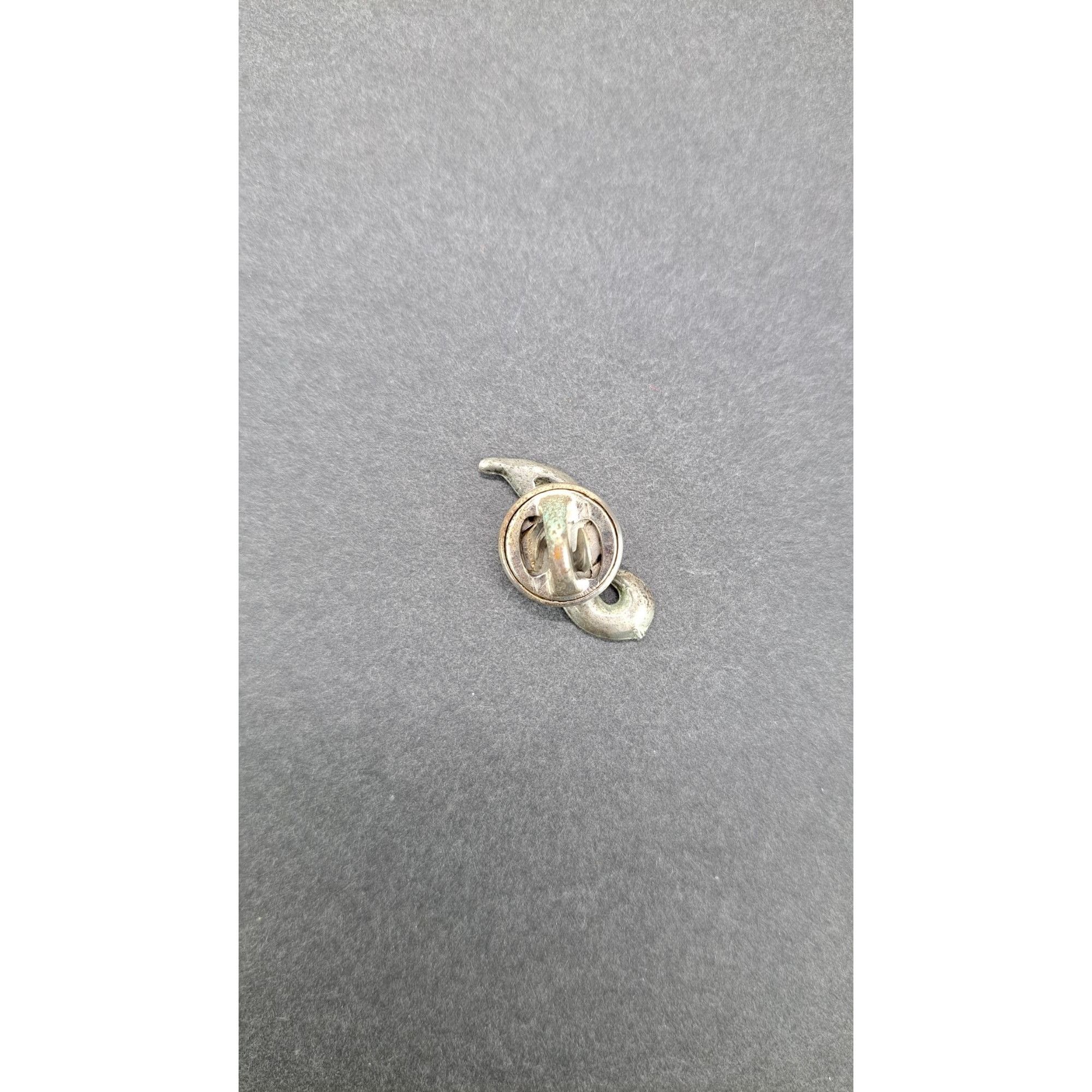 Vintage Vintage Letter J Brooch Rhinestones 1 Inch Jenny Jan Judy Size ONE SIZE - 6 Thumbnail