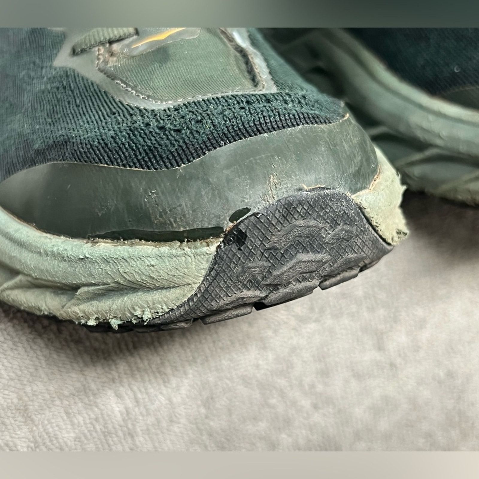 Hoka Hoka Speedgoat 5 Trail Shoes Olive Green - Men’s Size 11 D Size US 11 / EU 44 - 10 Thumbnail