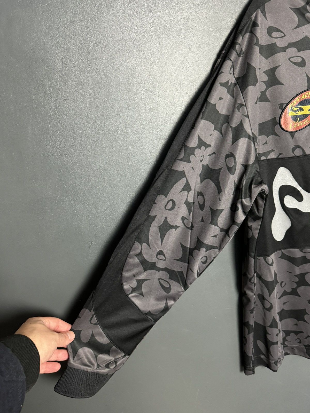 Puma New BNWT Puma x P.A.M Perks And Mini Football Jersey T-Shirt Size US L / EU 52-54 / 3 - 5 Thumbnail