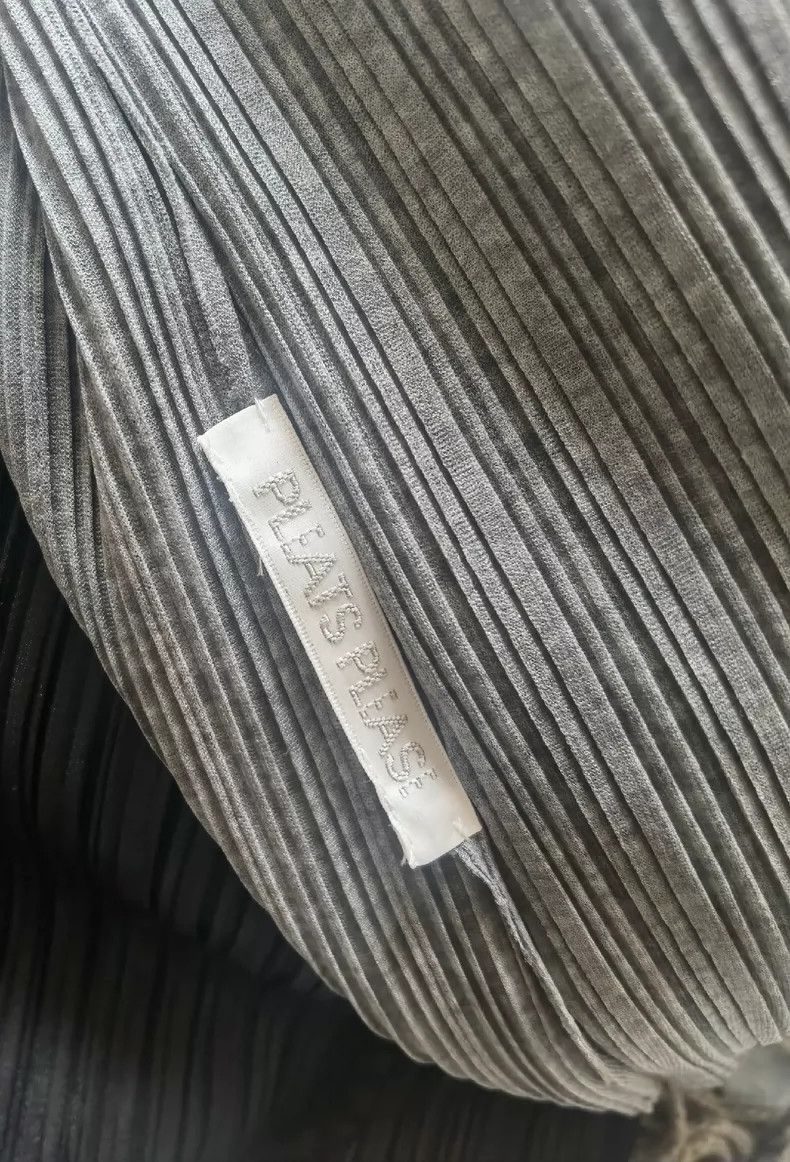 Issey Miyake Issey Miyake size:3 Grey pleated long-sleeved shirt Size M / US 6-8 / IT 42-44 - 6 Thumbnail