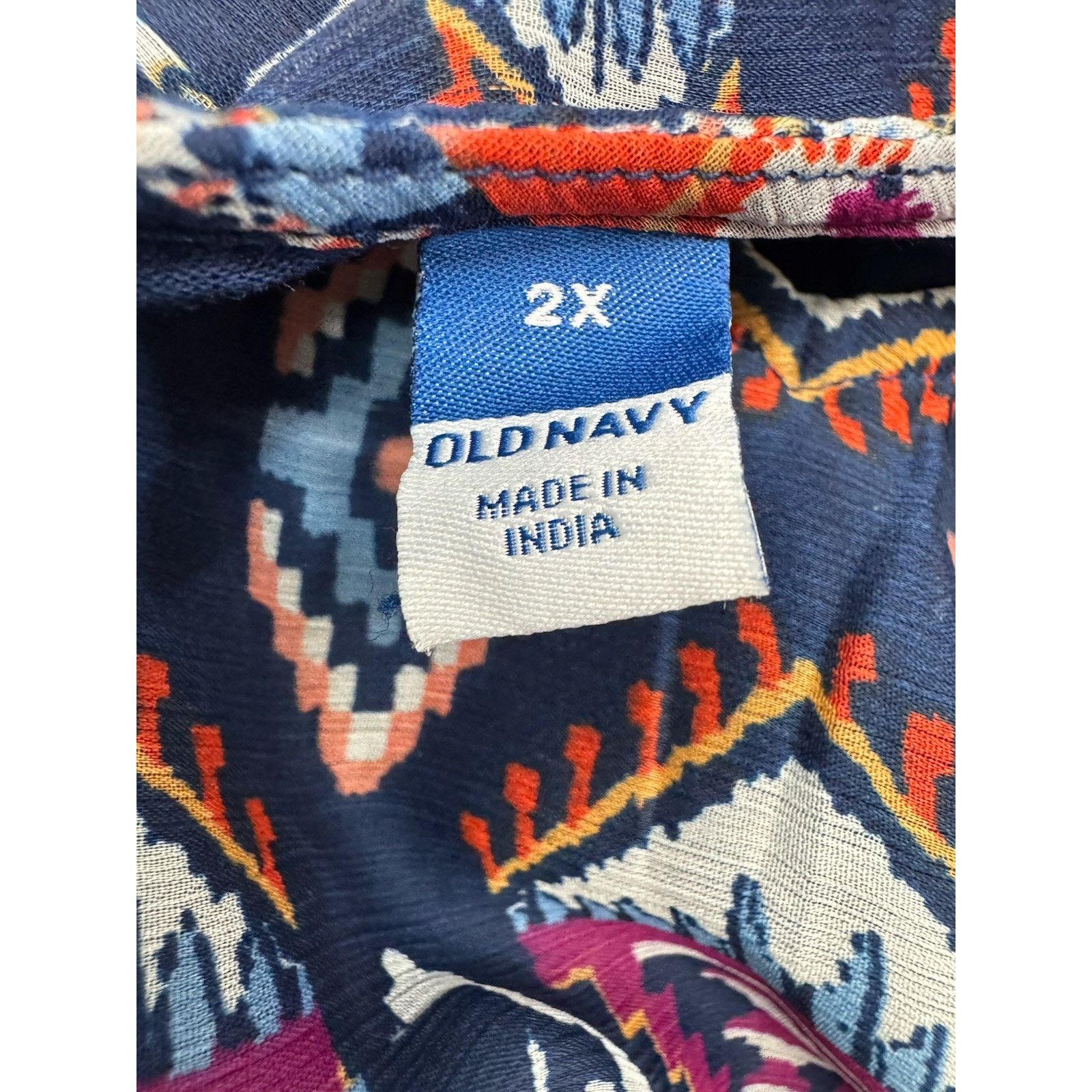 Old Navy Old Navy Top Blue V-Neck Blouse Smocked Waist Women’s 2X Size XXL / US 16-18 / IT 52-54 - 10 Thumbnail
